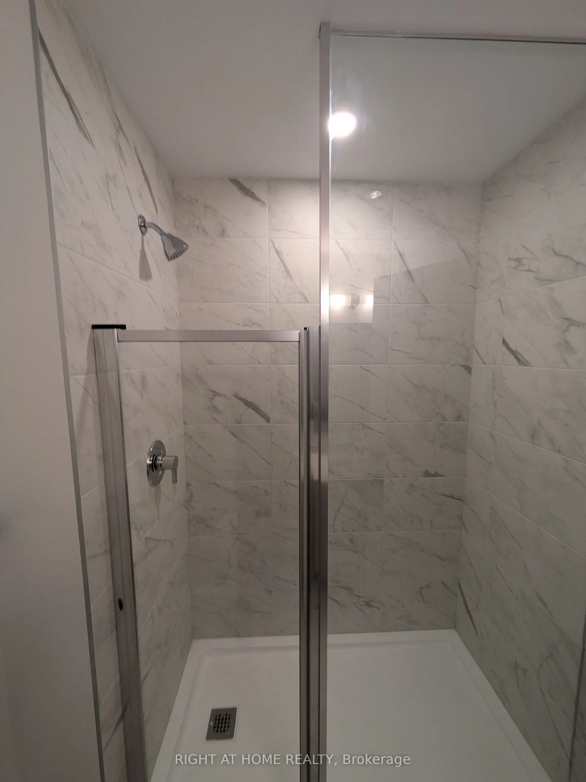 1440 Clarriage Court, #102