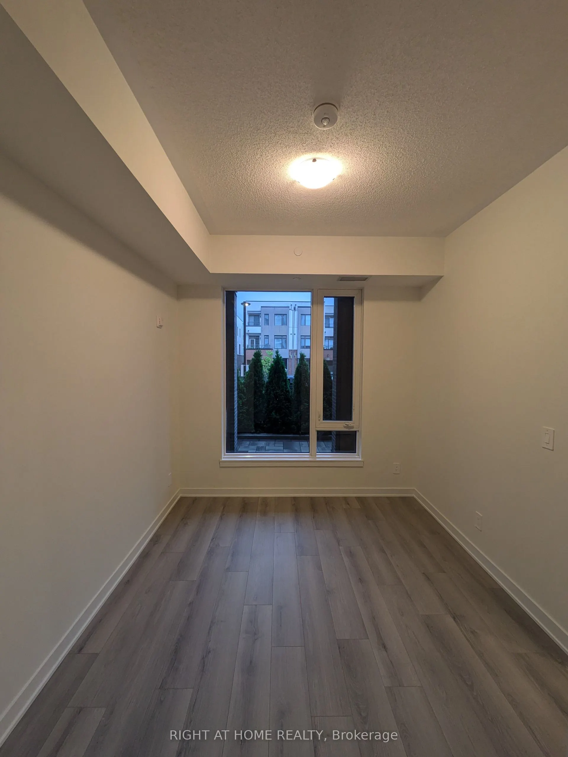 1440 Clarriage Court, #102