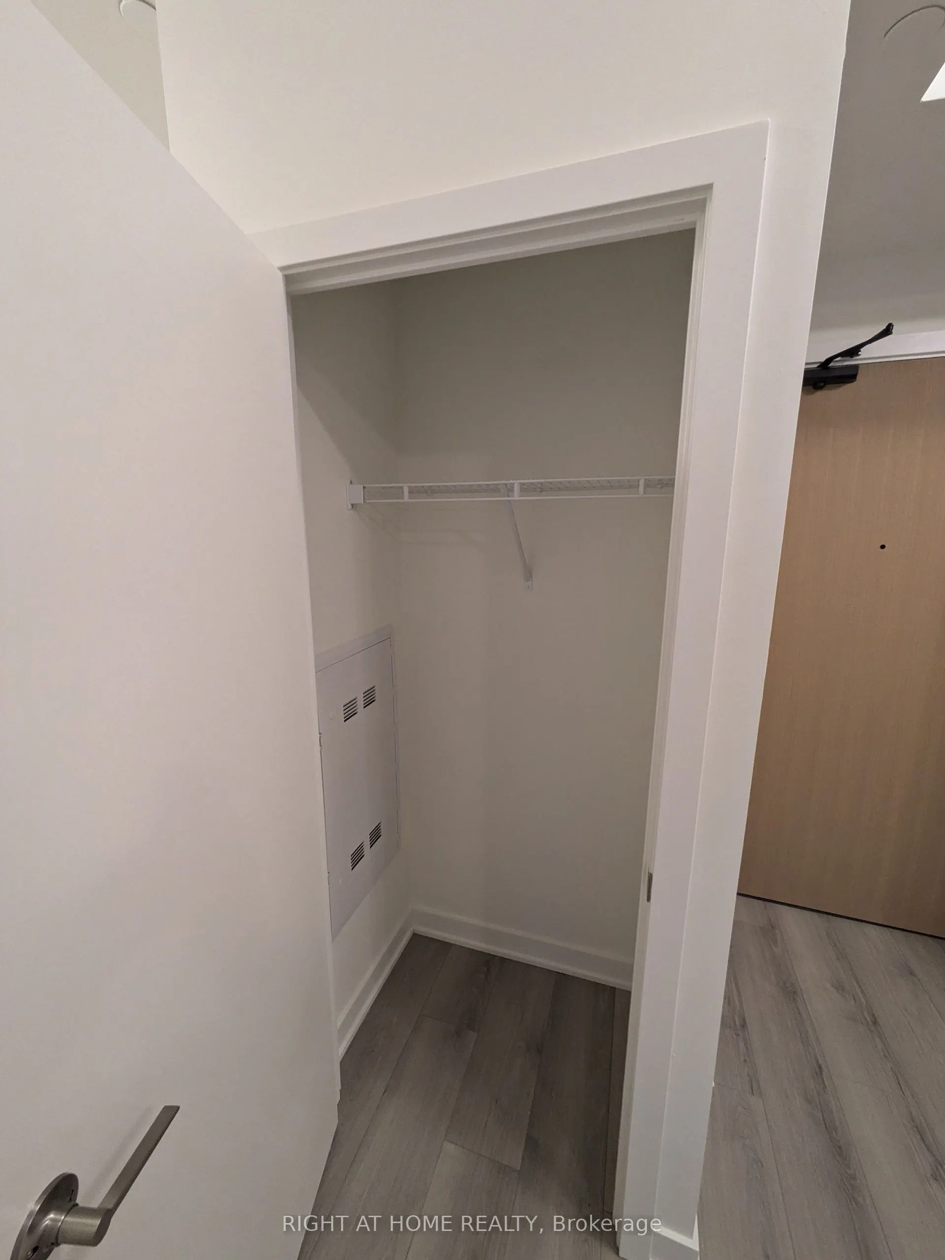 1440 Clarriage Court, #102