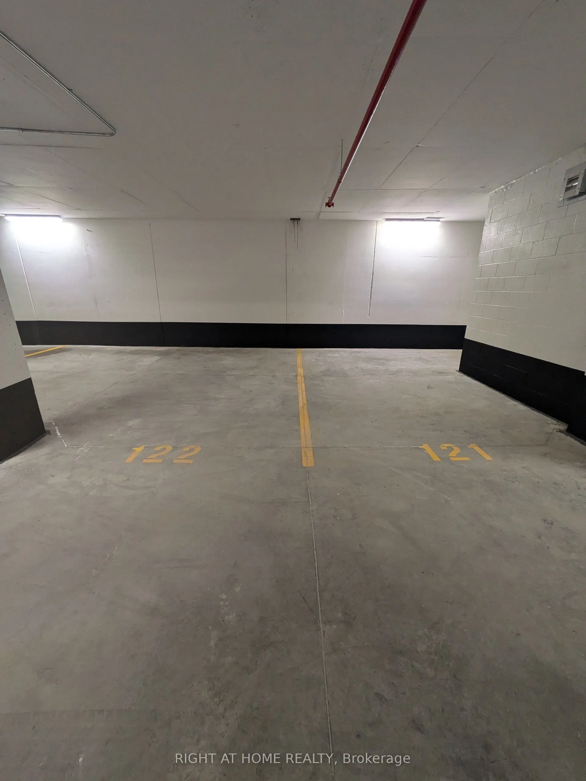 1440 Clarriage Court, #102