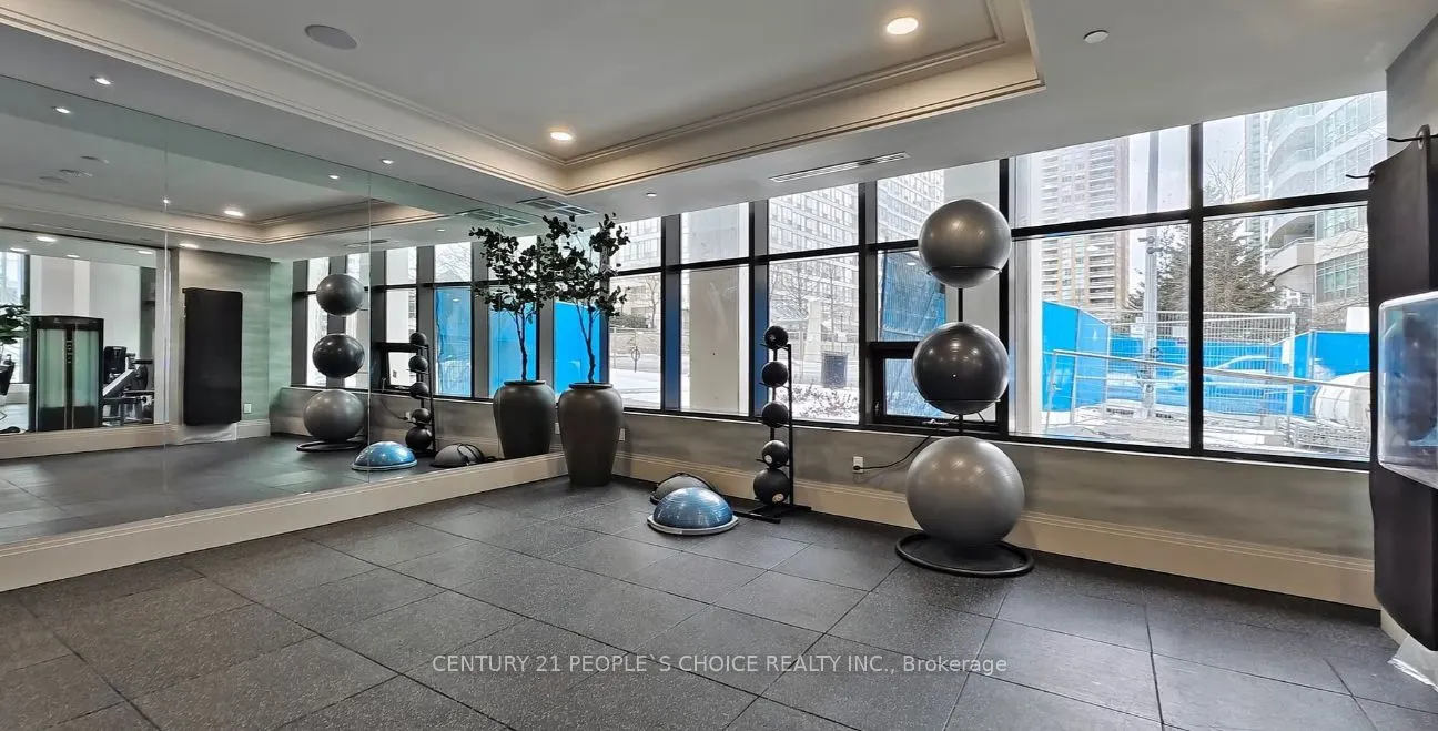 30 Elm Drive W, #1102