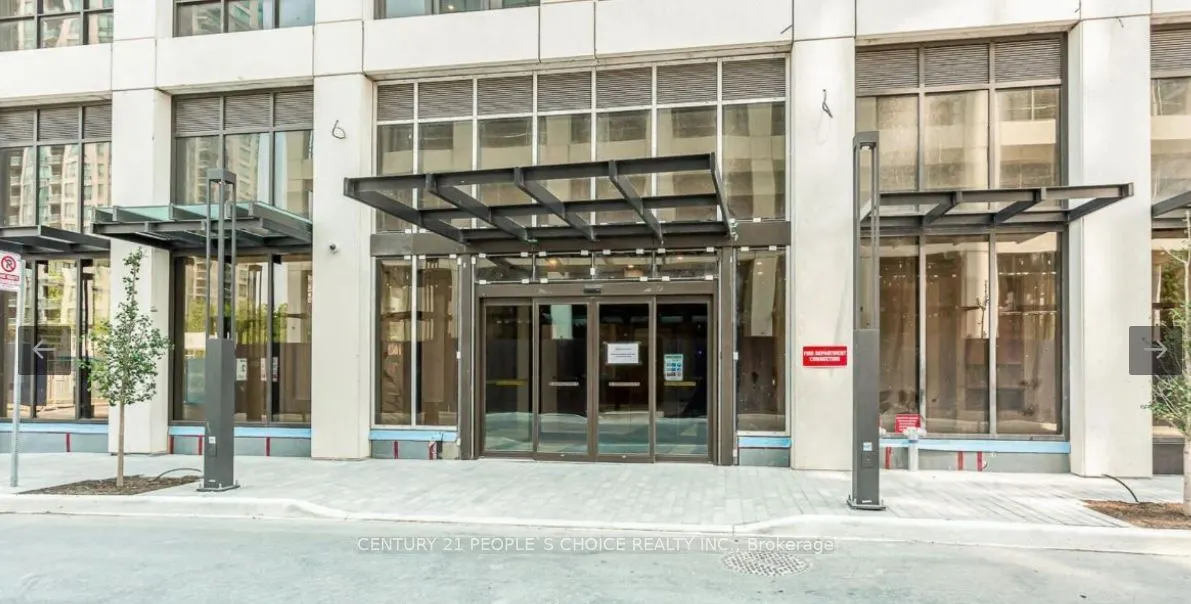 30 Elm Drive W, #1102