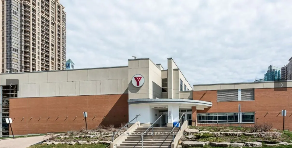 30 Elm Drive W, #1102