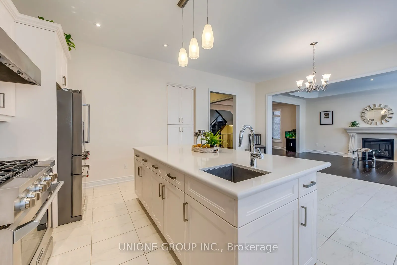 3045 Parsonage Crescent