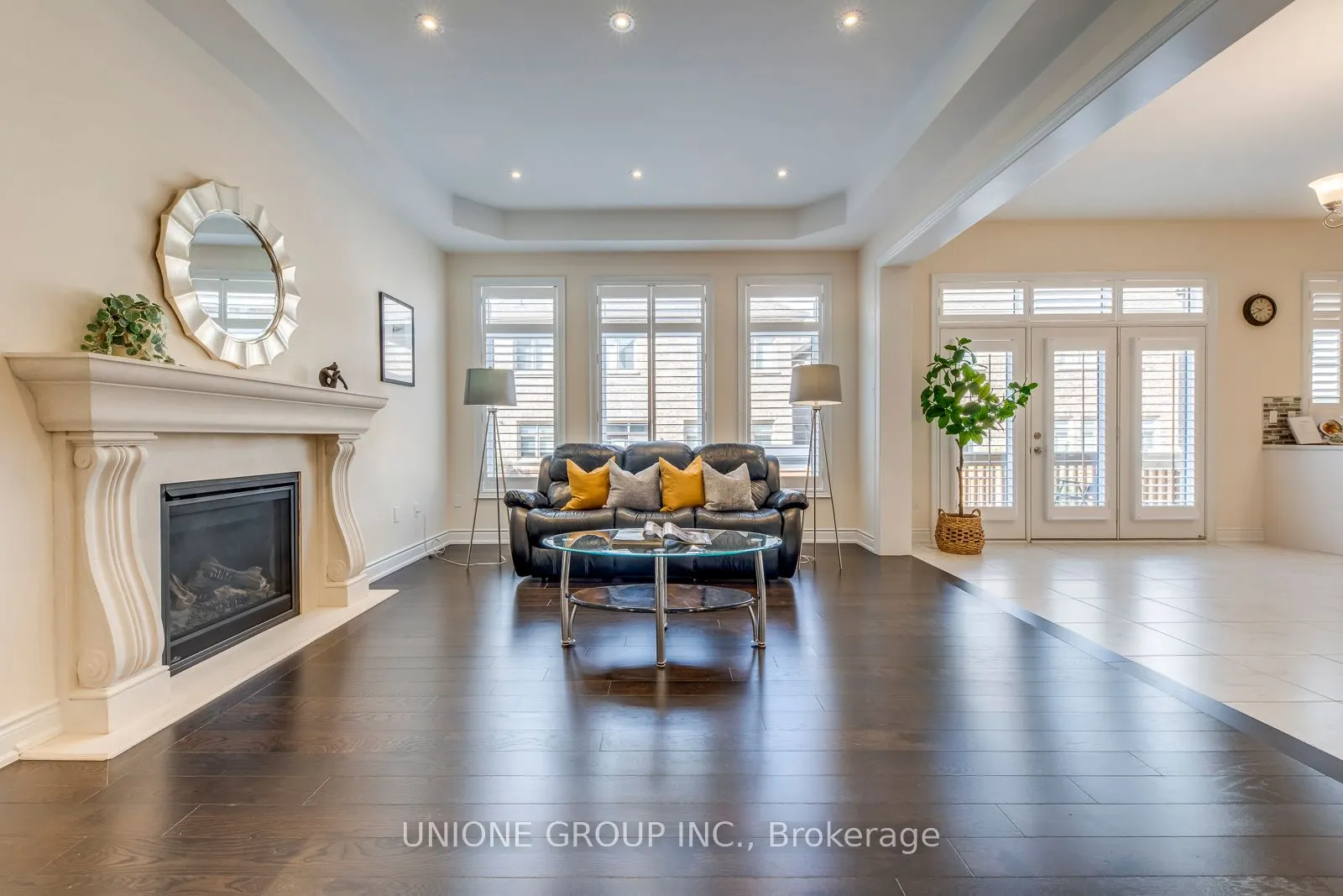 3045 Parsonage Crescent