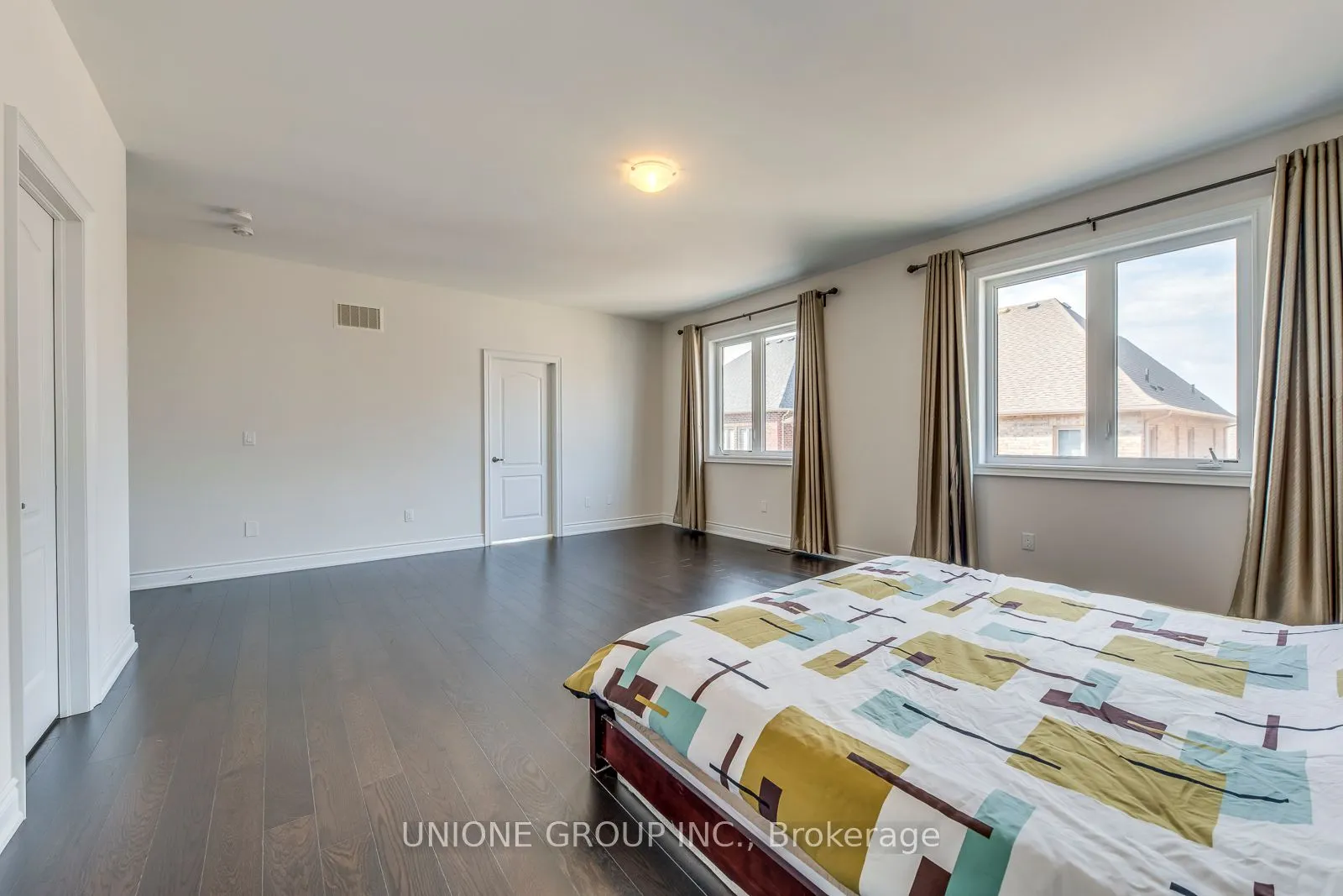 3045 Parsonage Crescent