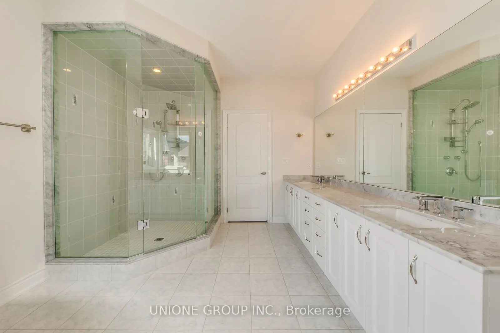 3045 Parsonage Crescent