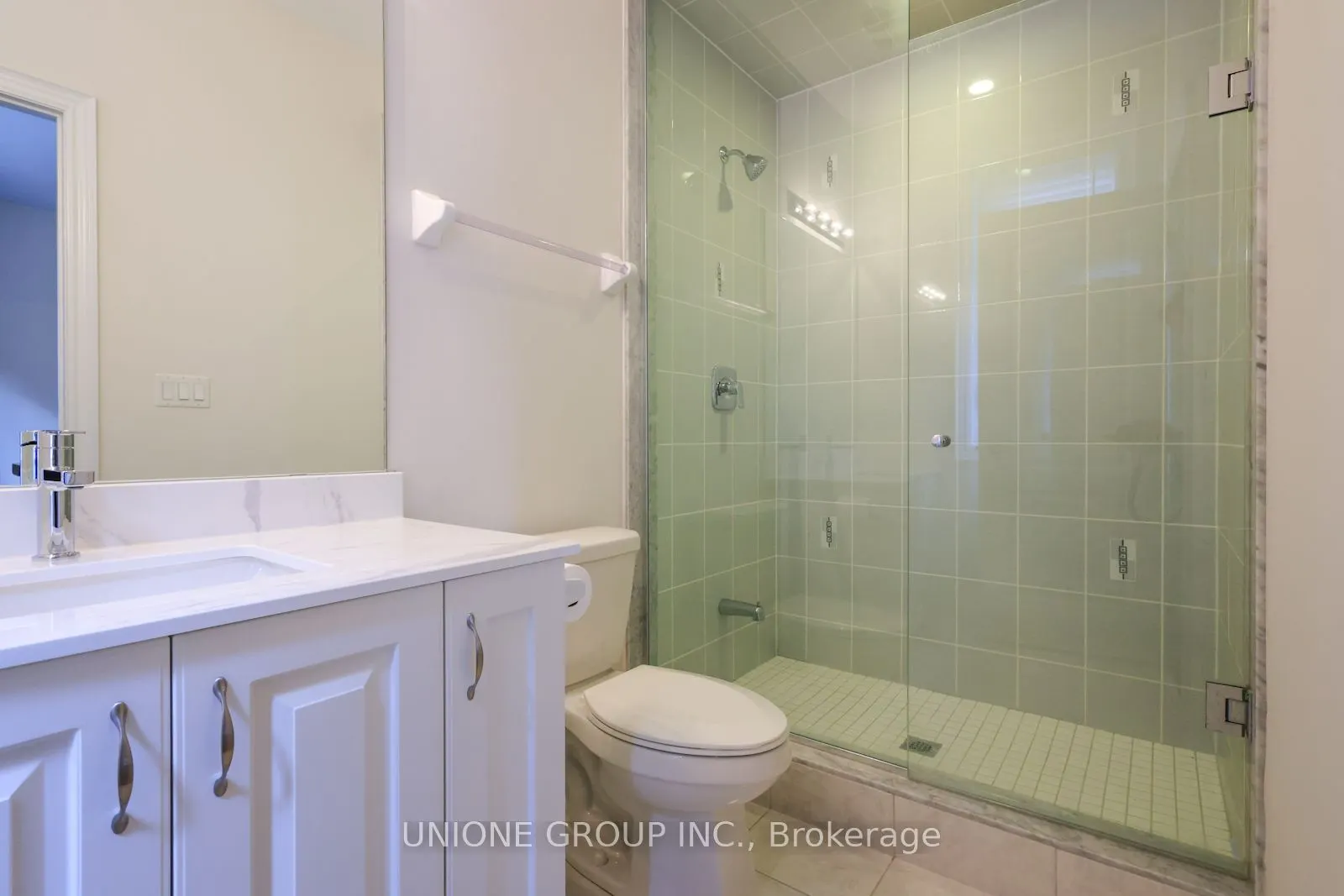 3045 Parsonage Crescent