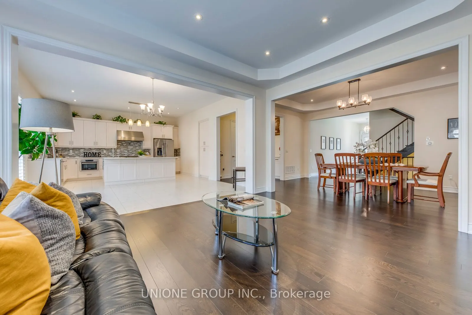 3045 Parsonage Crescent