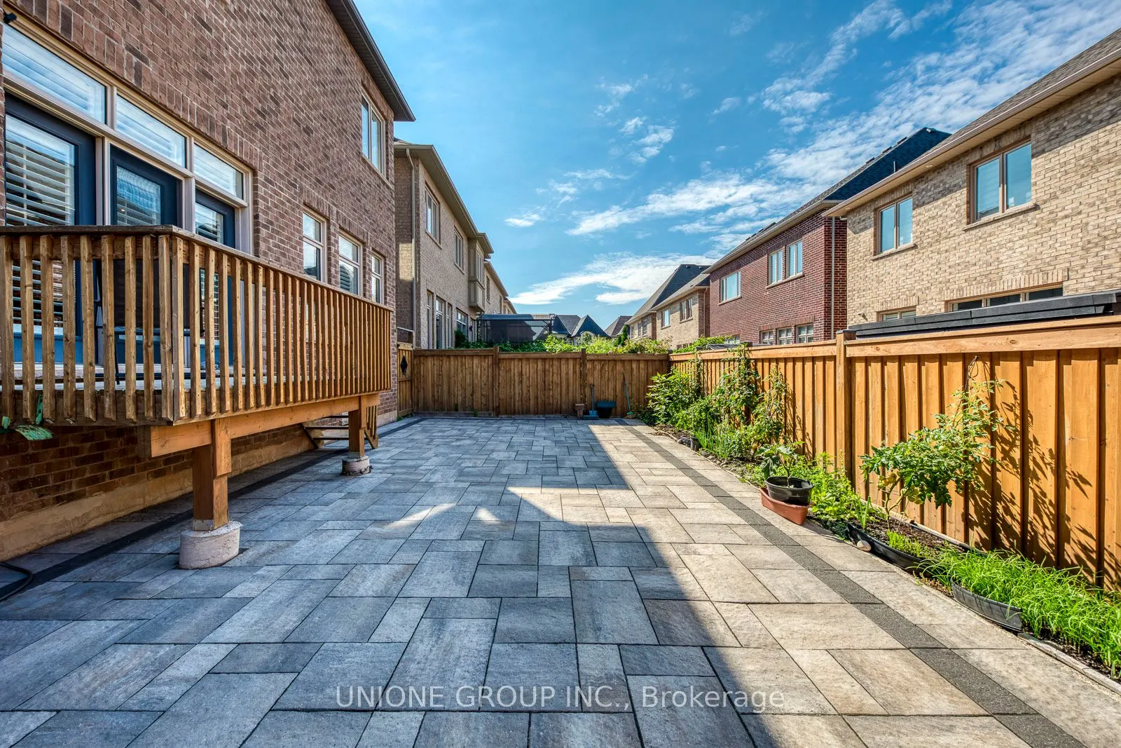 3045 Parsonage Crescent