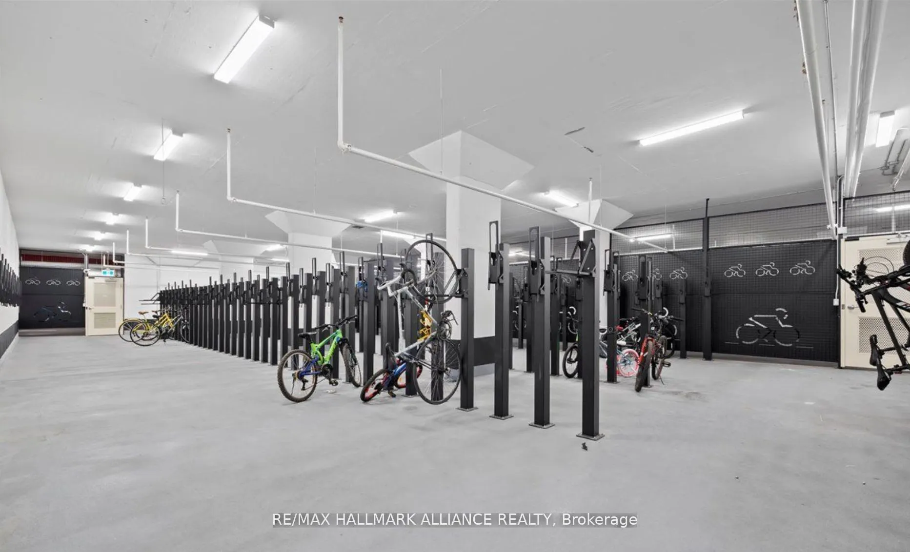 36 Elm Drive W, #1209