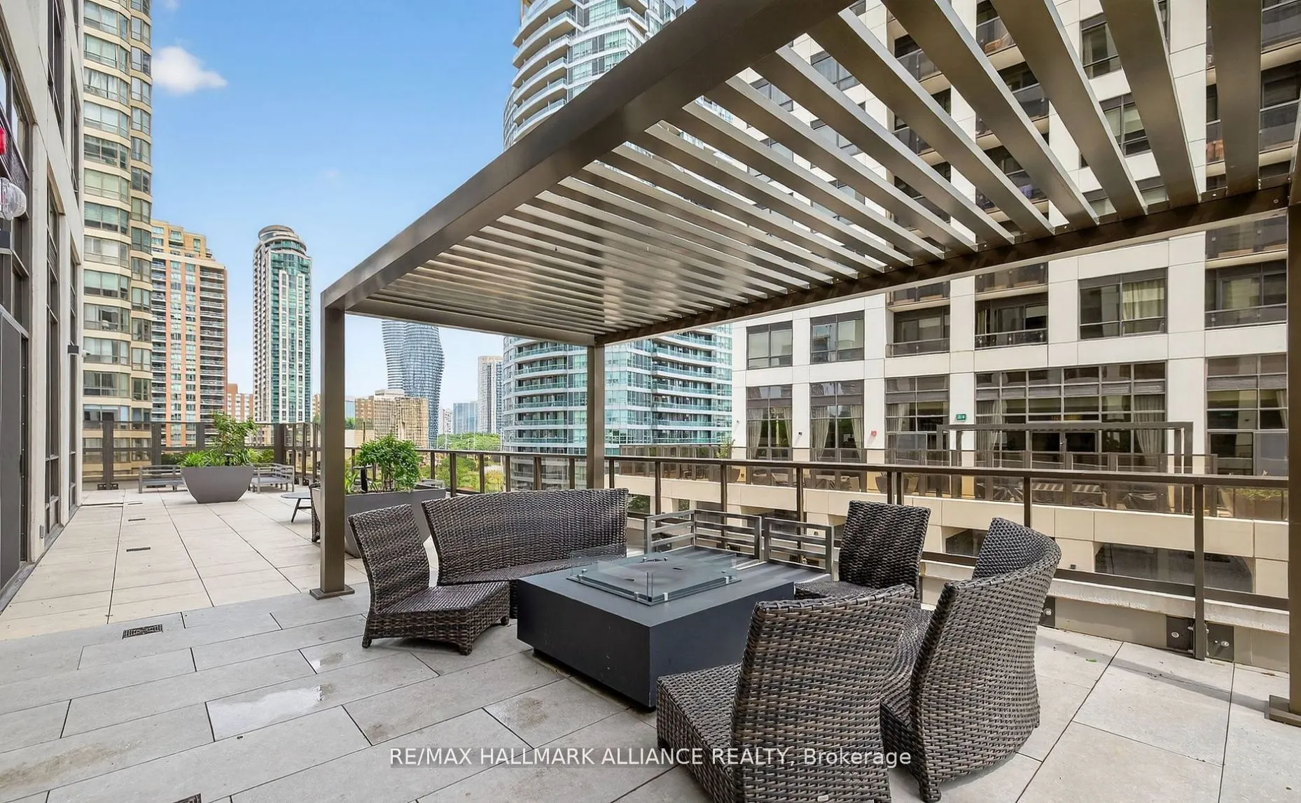 36 Elm Drive W, #1209