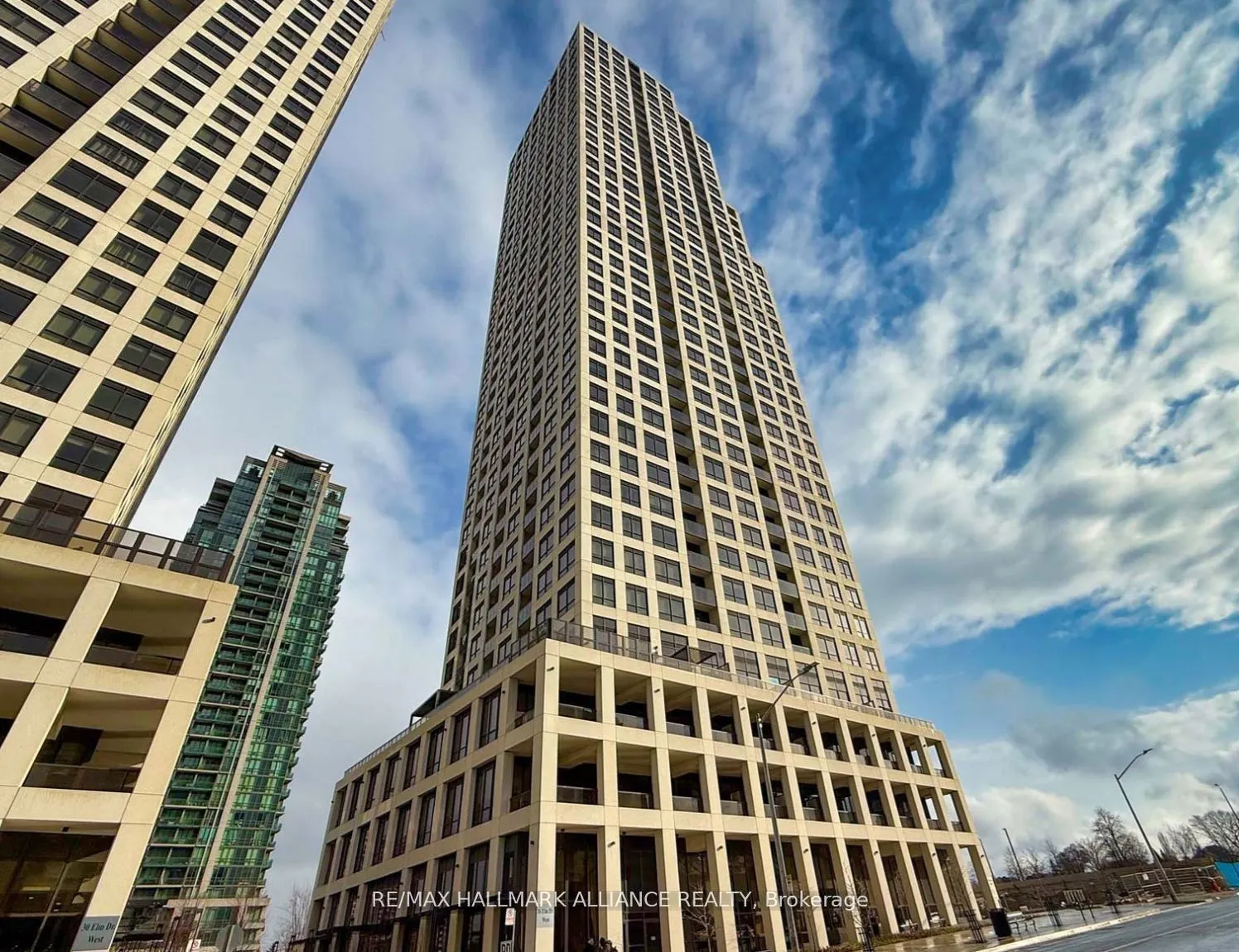 36 Elm Drive W, #1209