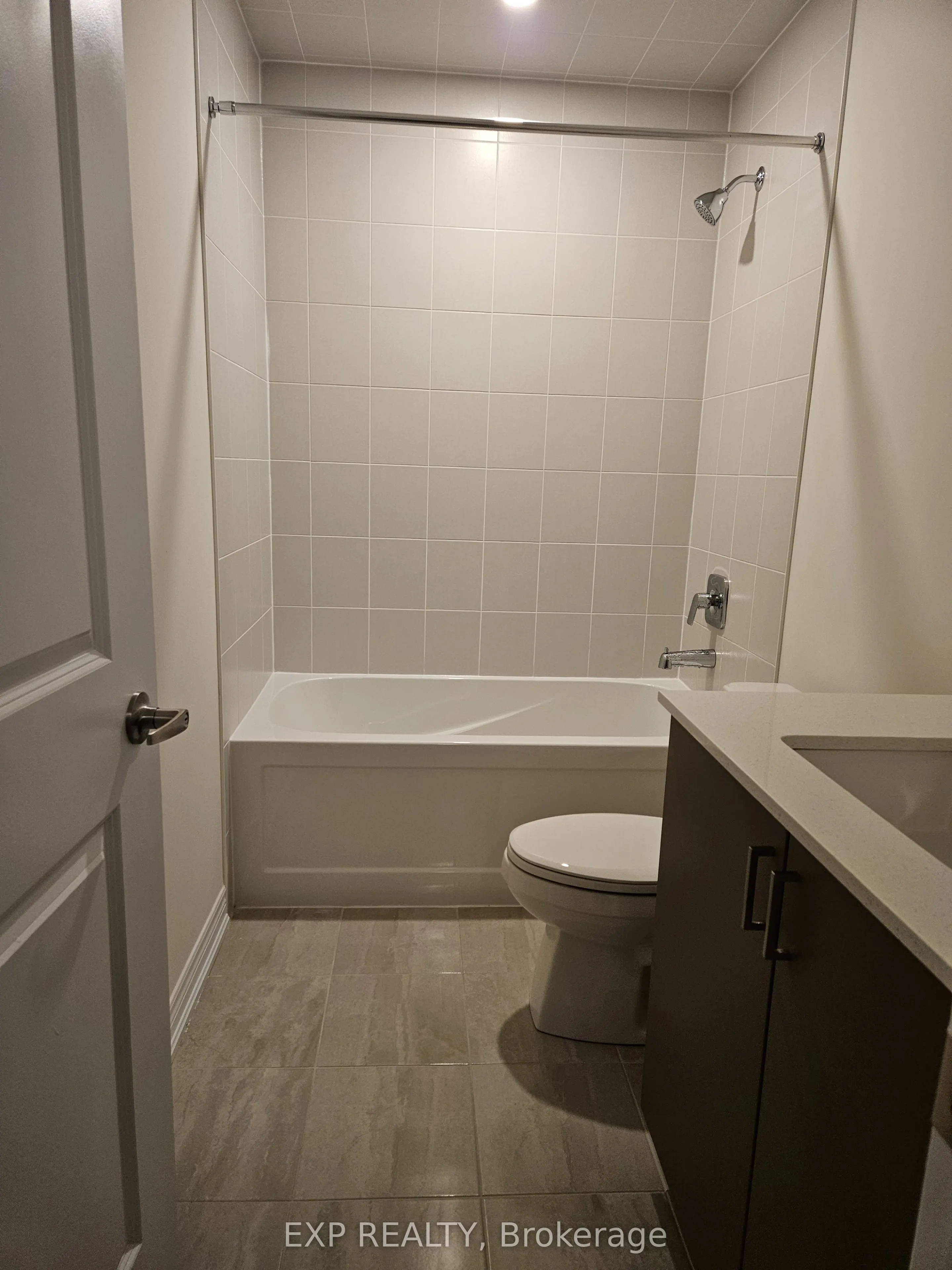 3185 SIXTH LINE Lane, #18 B