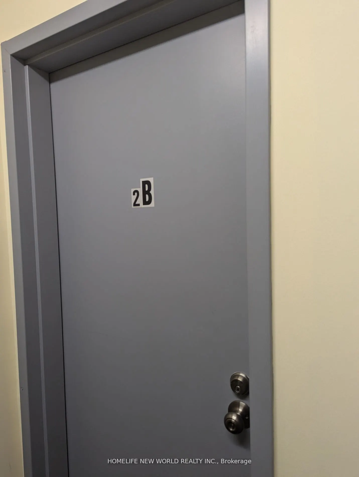 2218 Dundas Street W, #2B