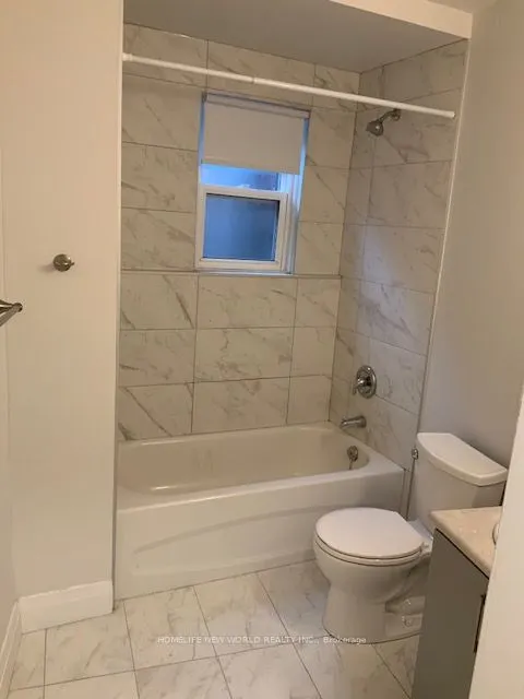 2218 Dundas Street W, #2B