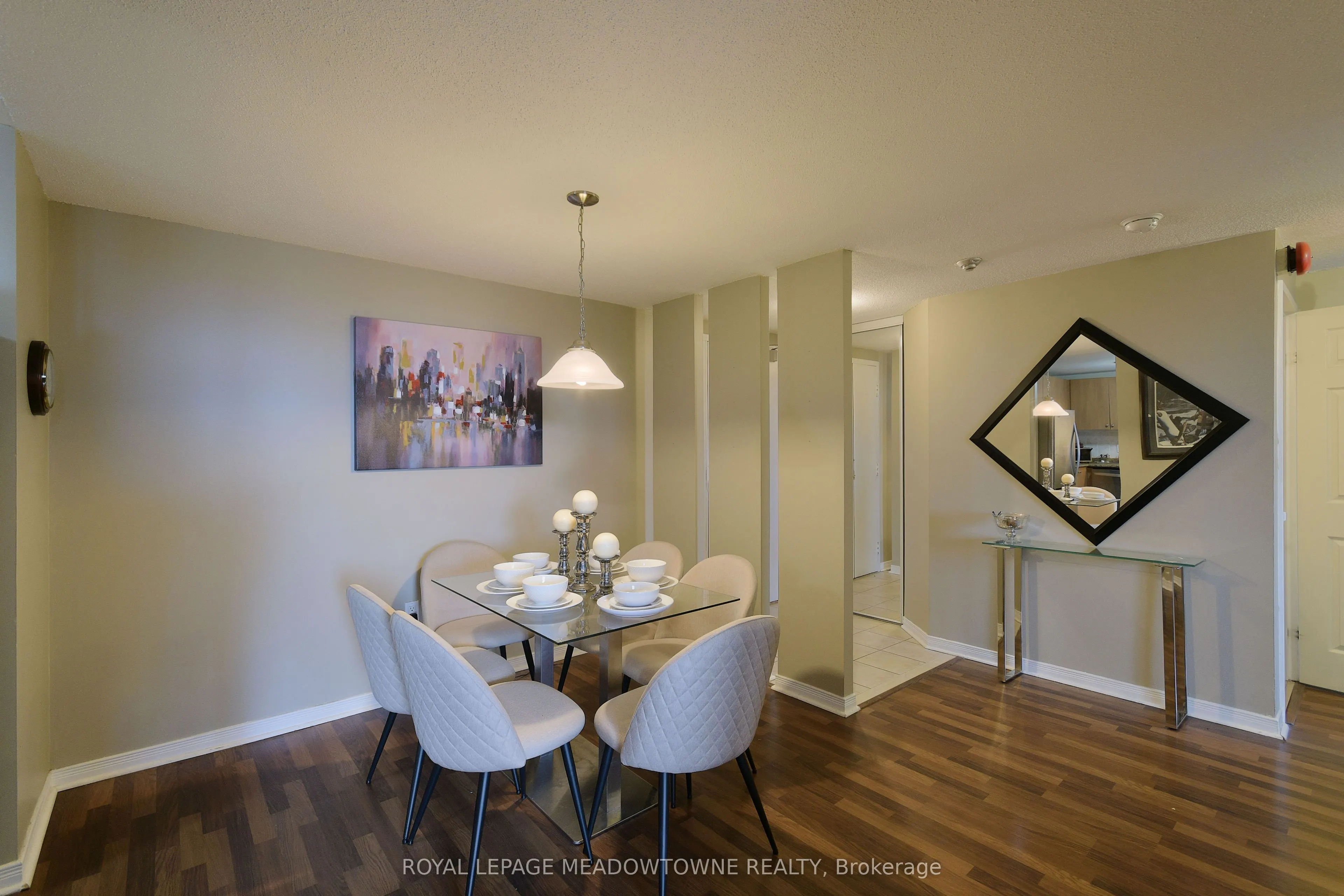 6720 Glen Erin Drive, #501