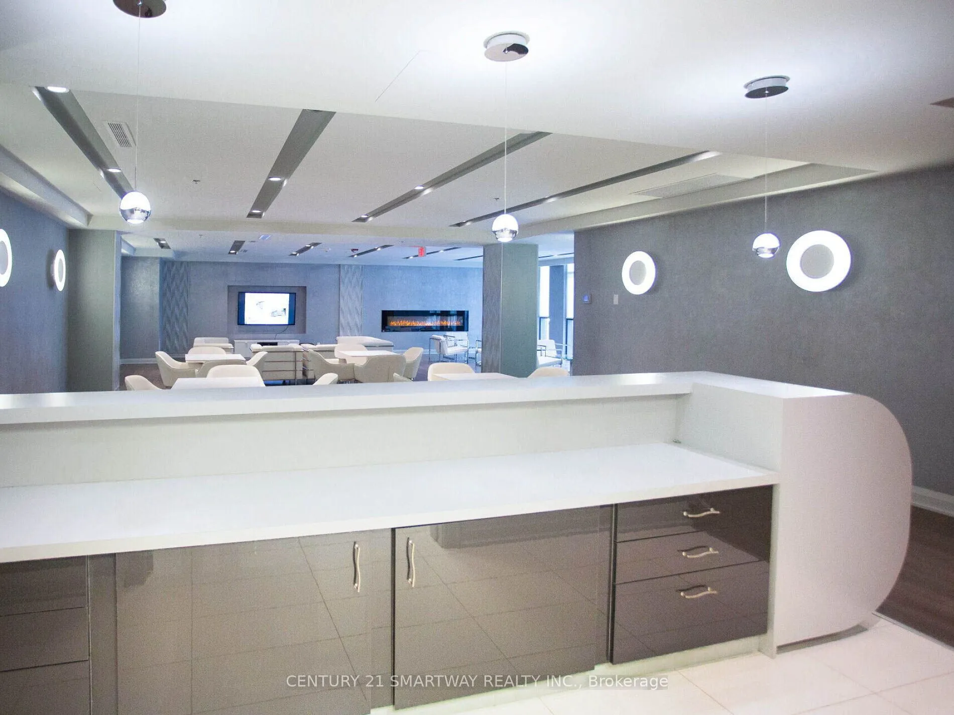 80 Esther Lorrie Drive, #203