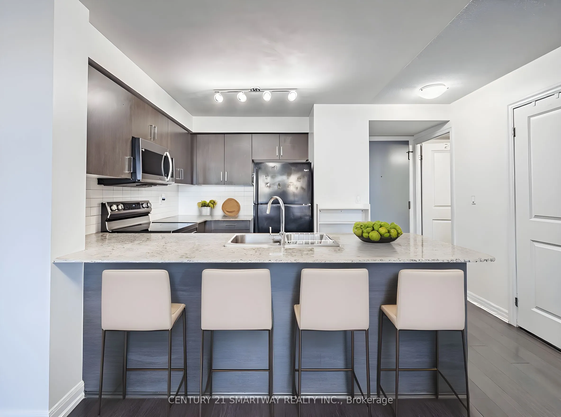 80 Esther Lorrie Drive, #203