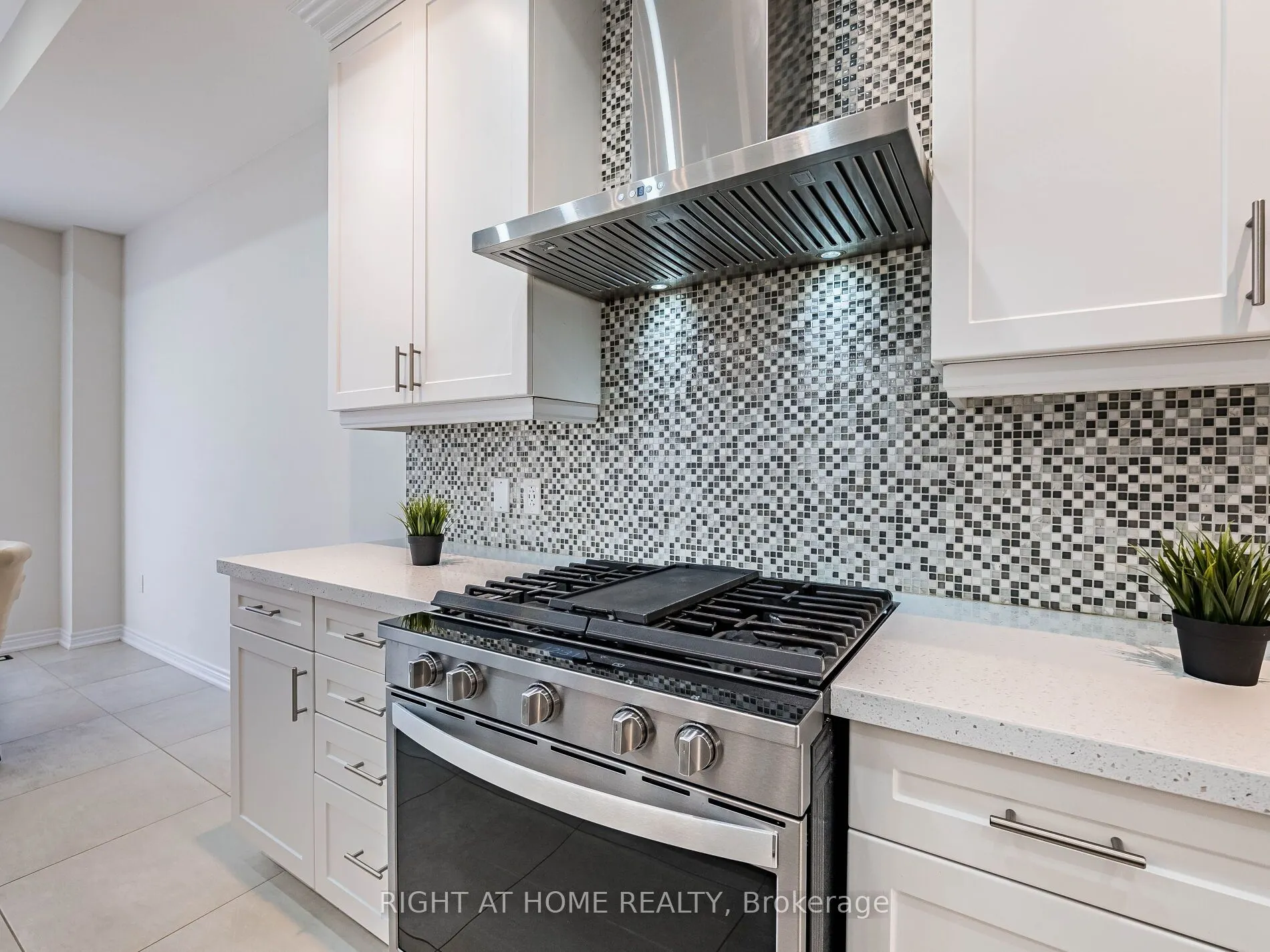 16 Charing Cross Gate