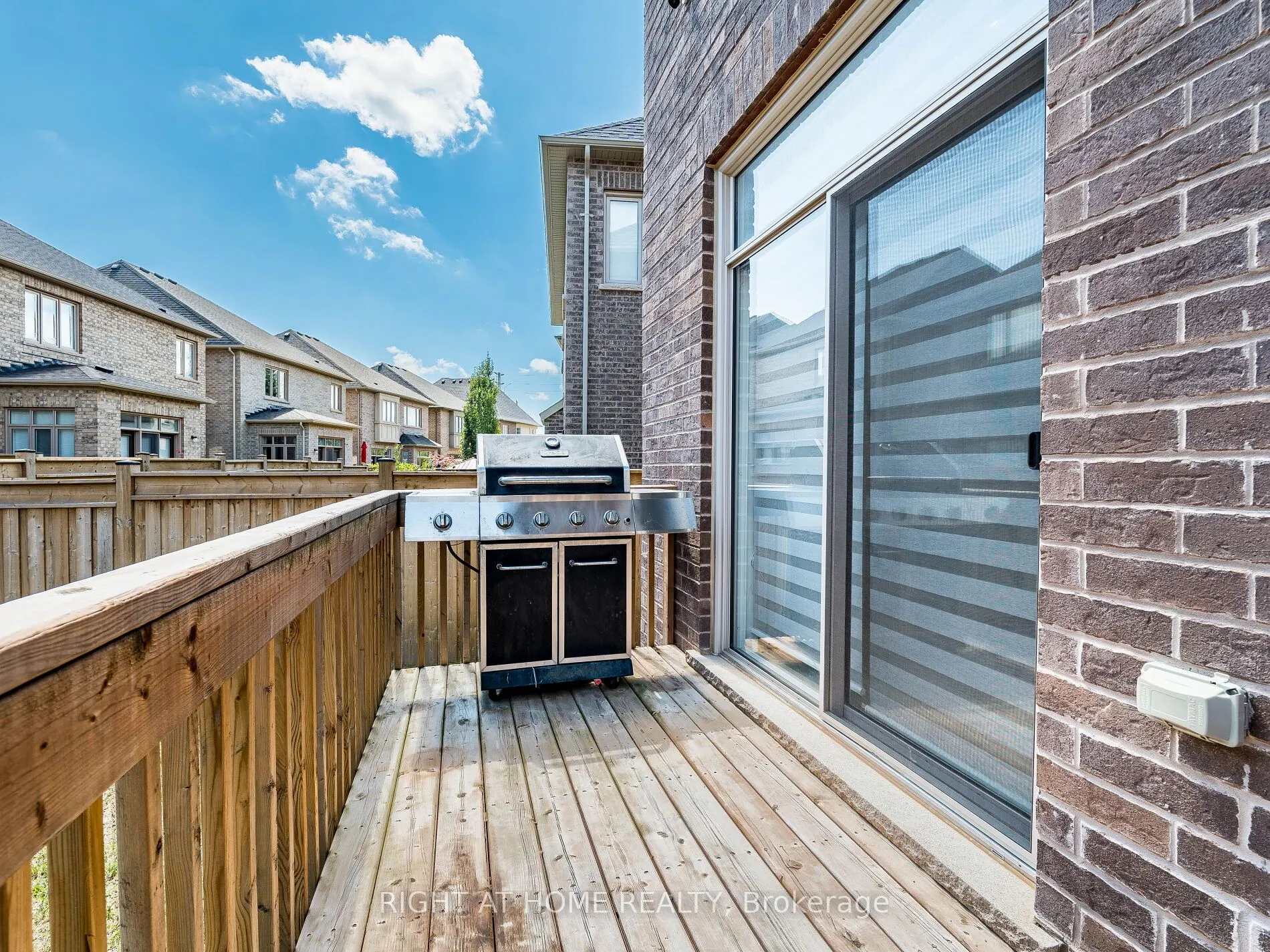 16 Charing Cross Gate