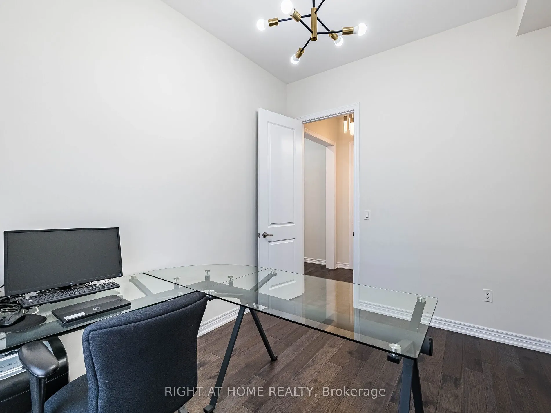 16 Charing Cross Gate