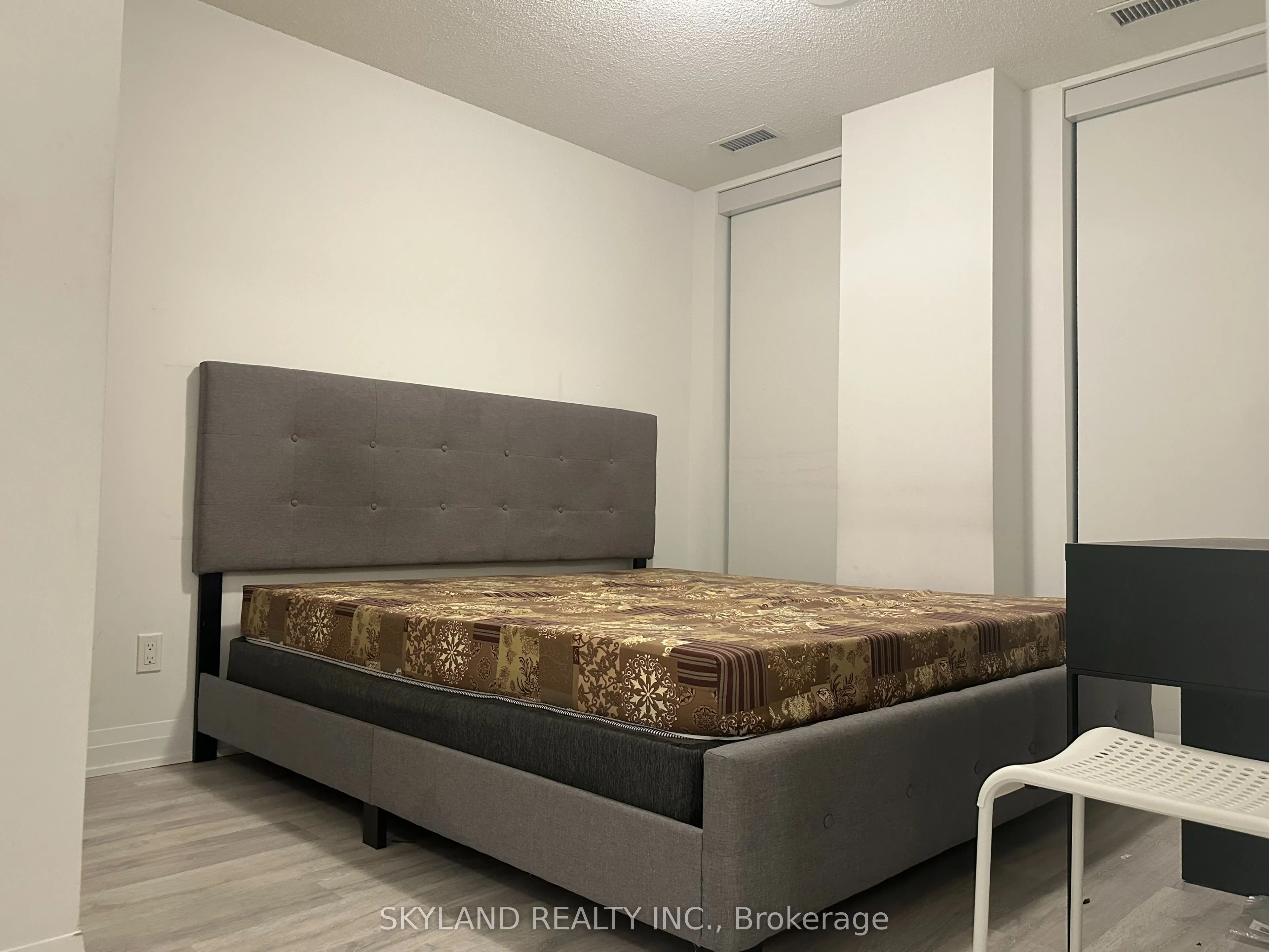 251 Manitoba Street, #205