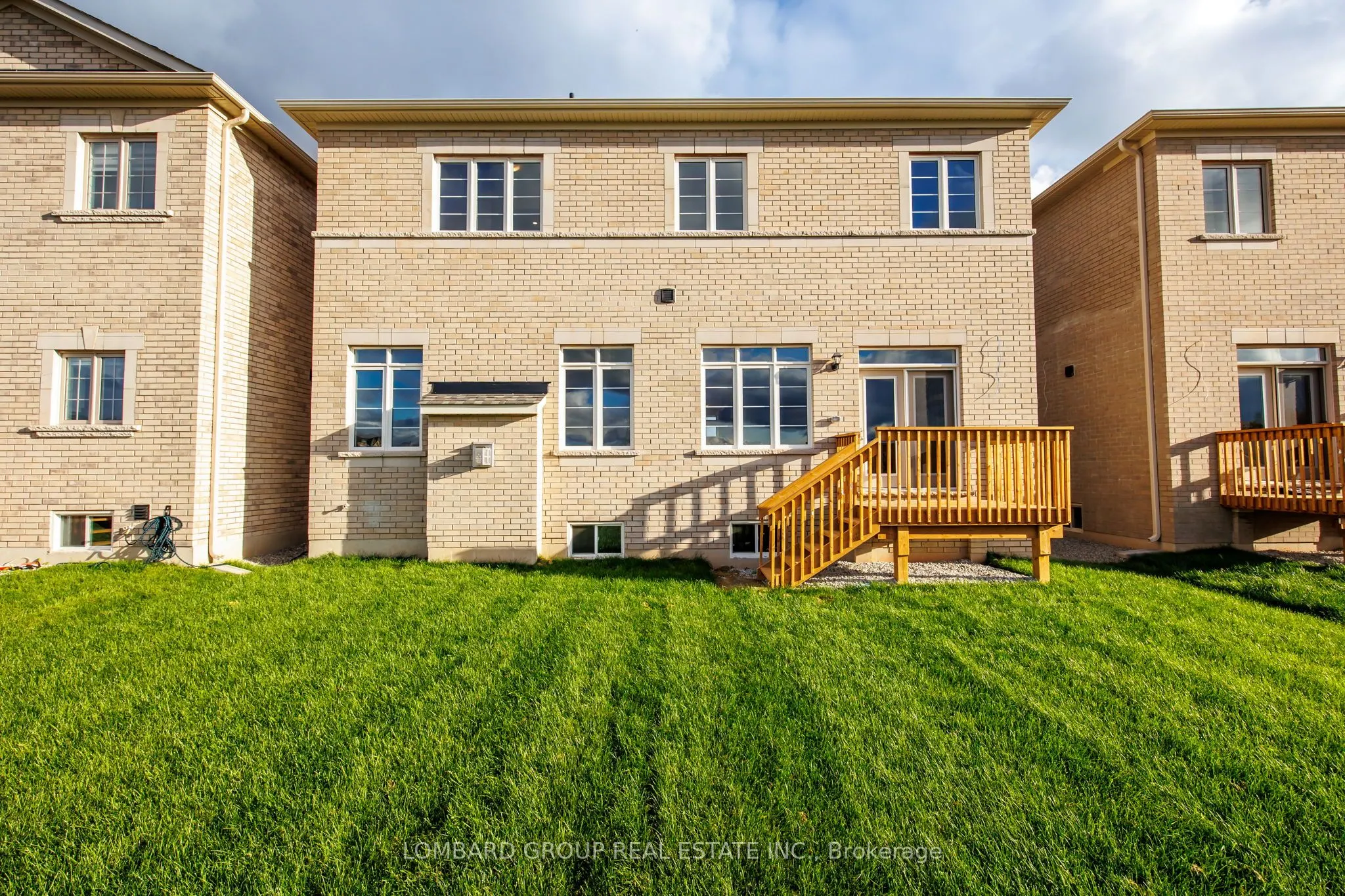 37 North Park Boulevard