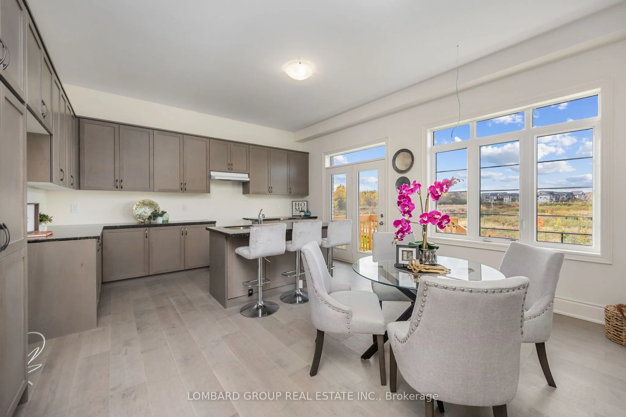 37 North Park Boulevard