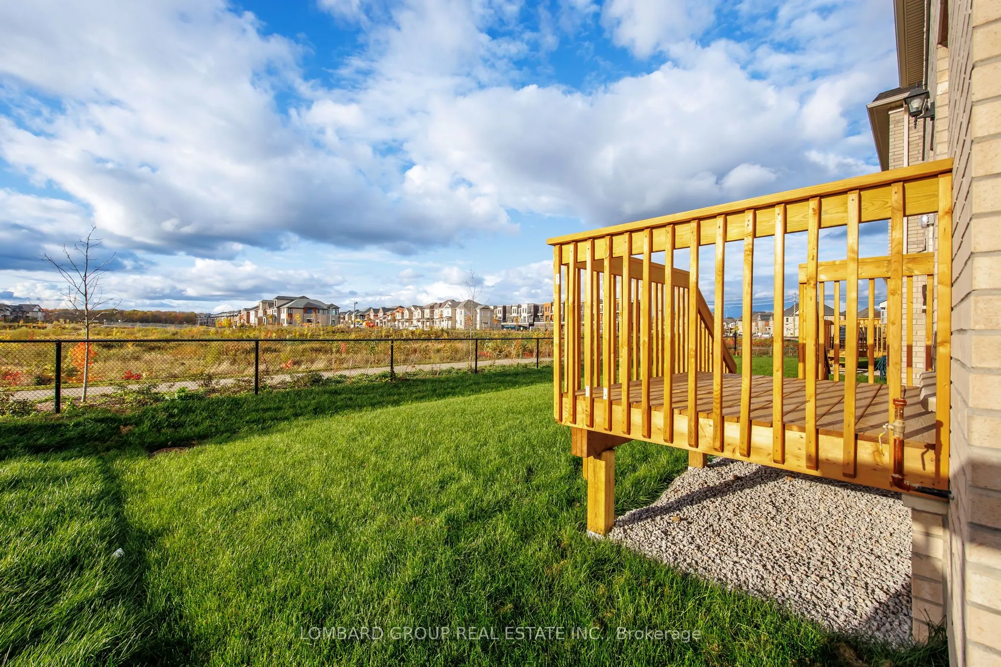 37 North Park Boulevard