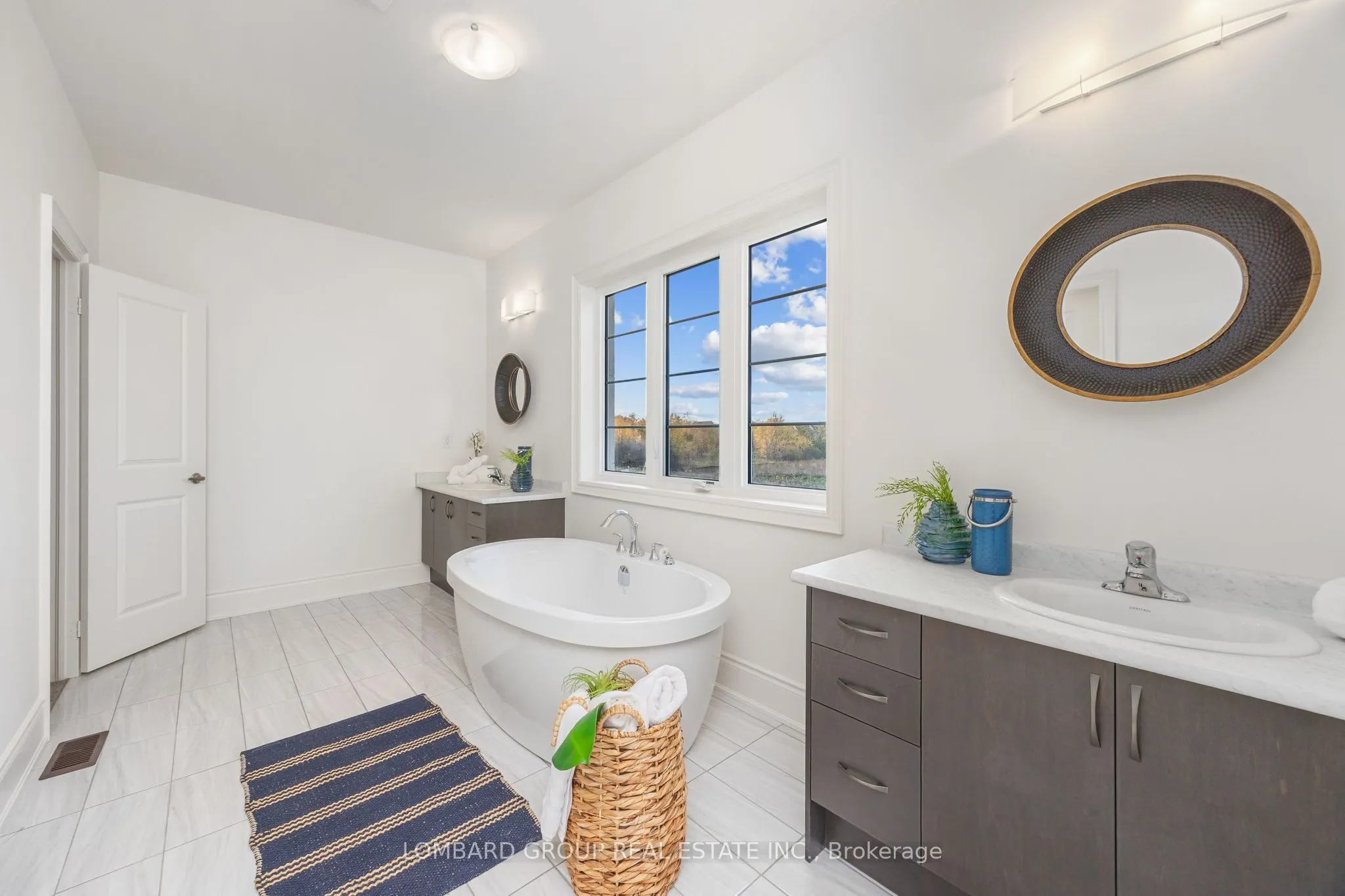 37 North Park Boulevard