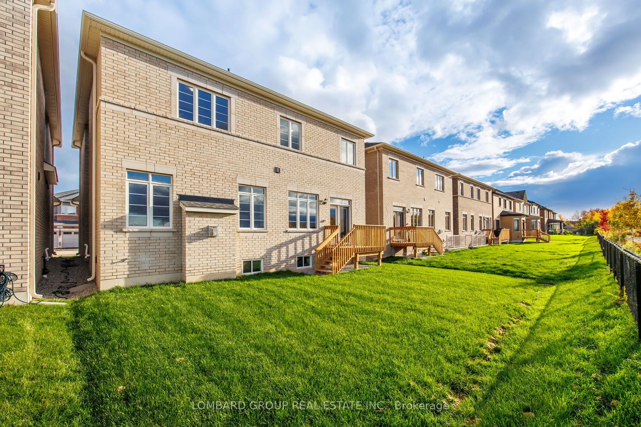 37 North Park Boulevard