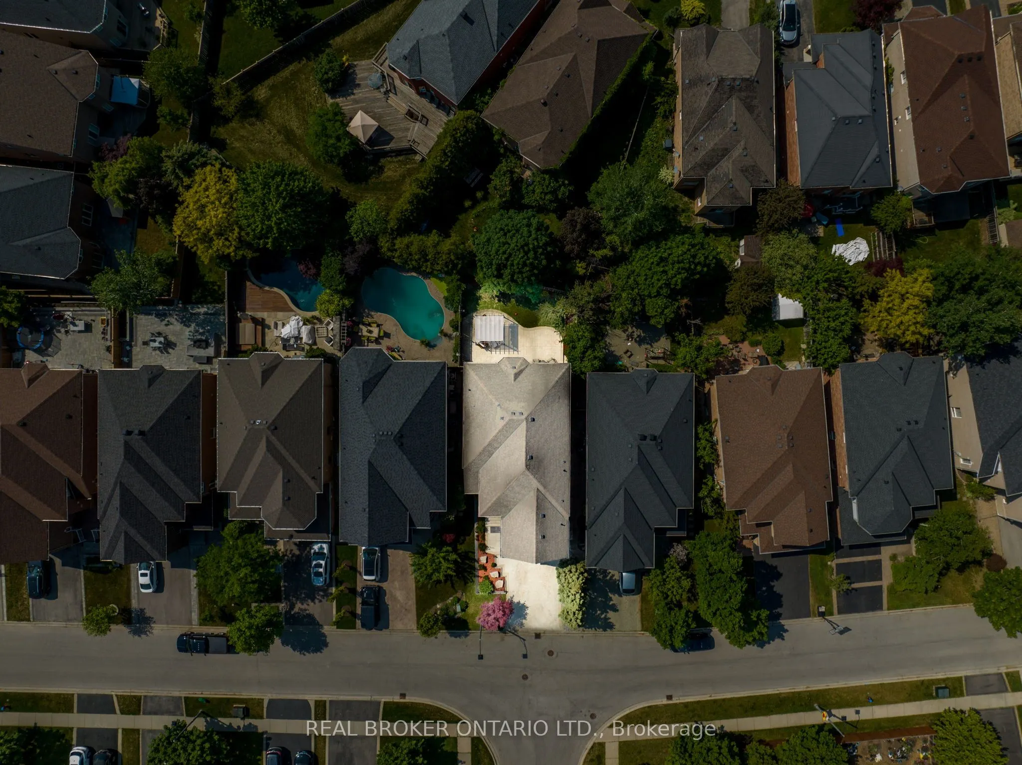 2293 Woodcrest Drive