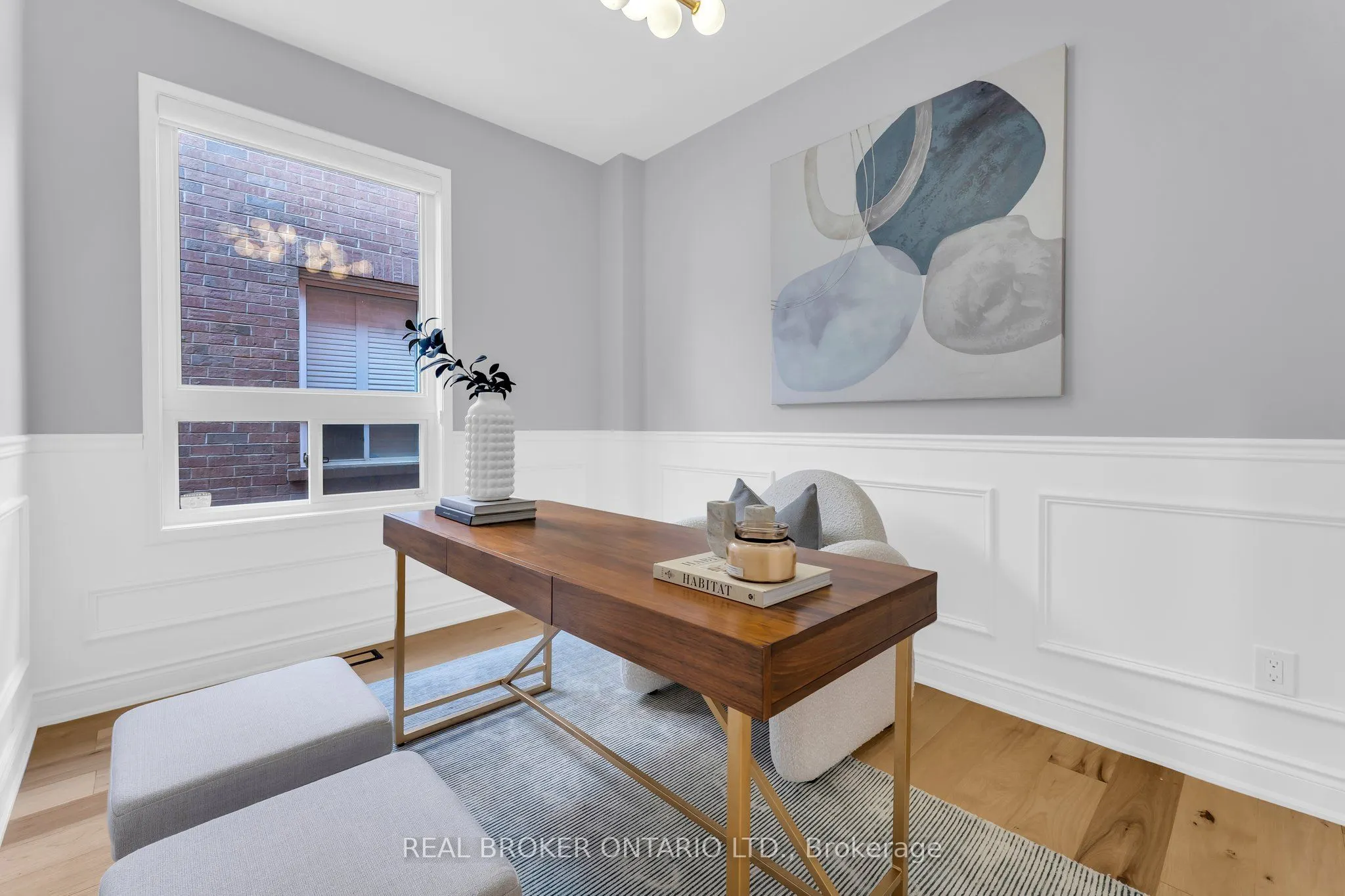 2293 Woodcrest Drive