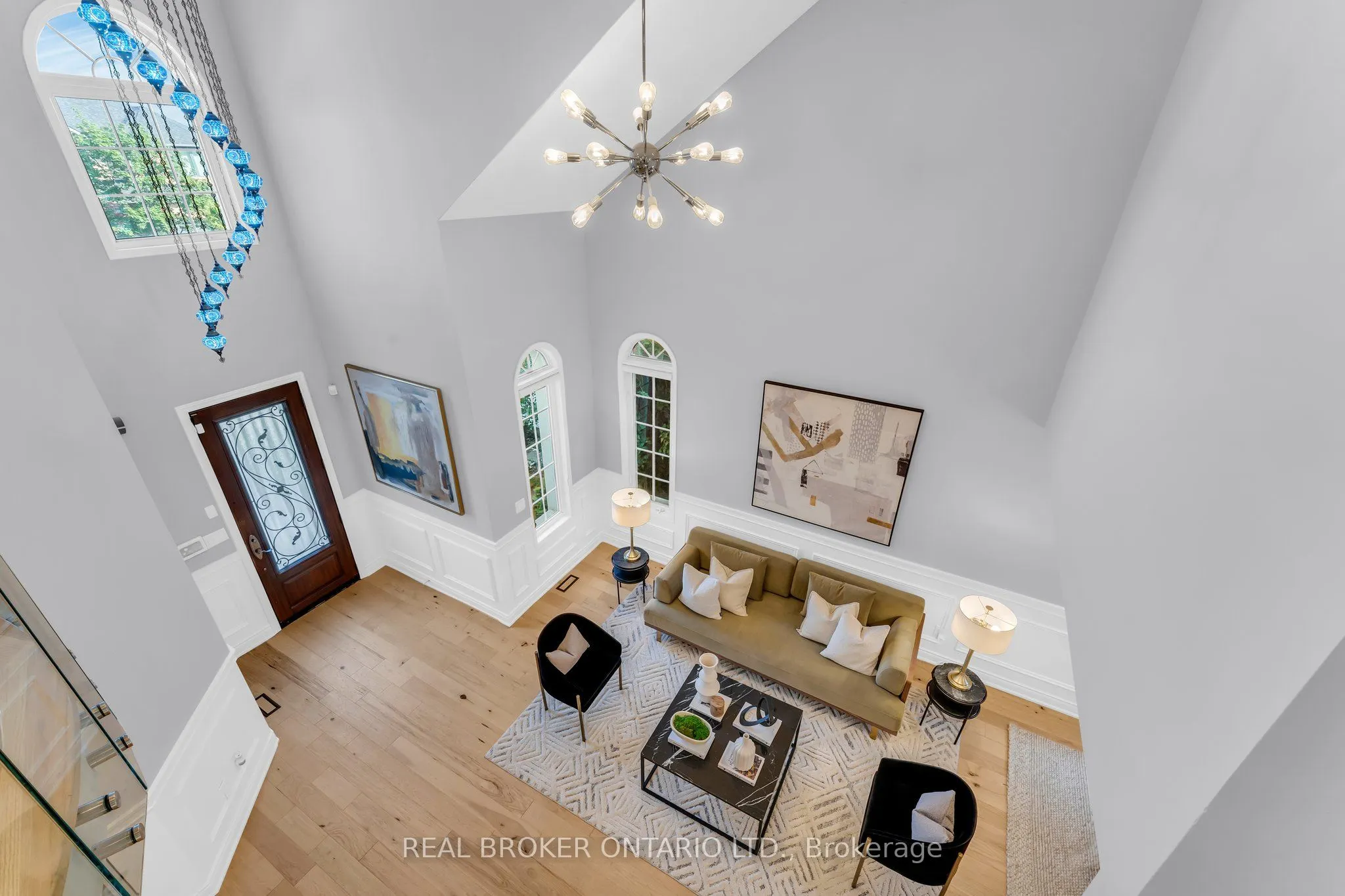 2293 Woodcrest Drive