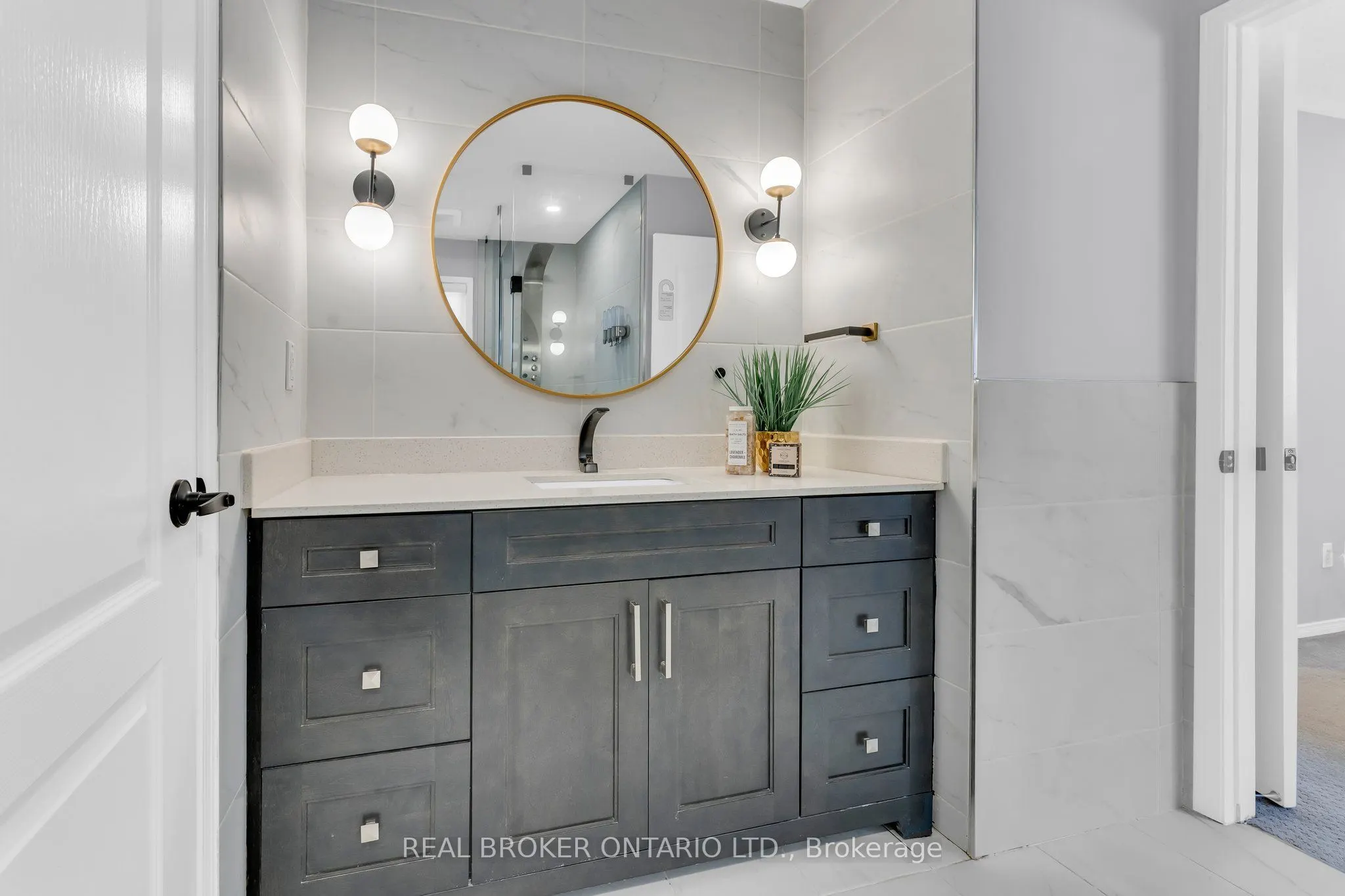 2293 Woodcrest Drive