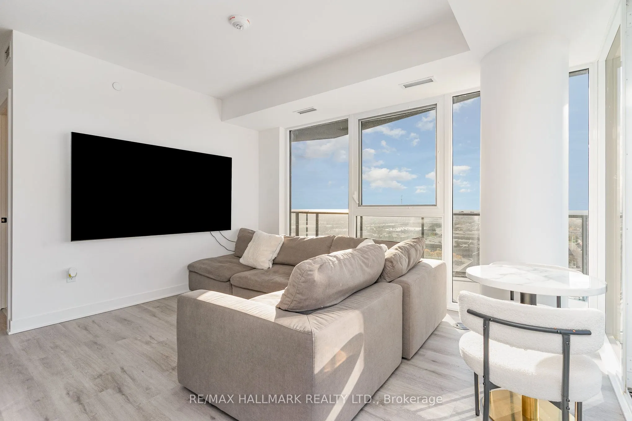 36 Zorra Street S, #1509