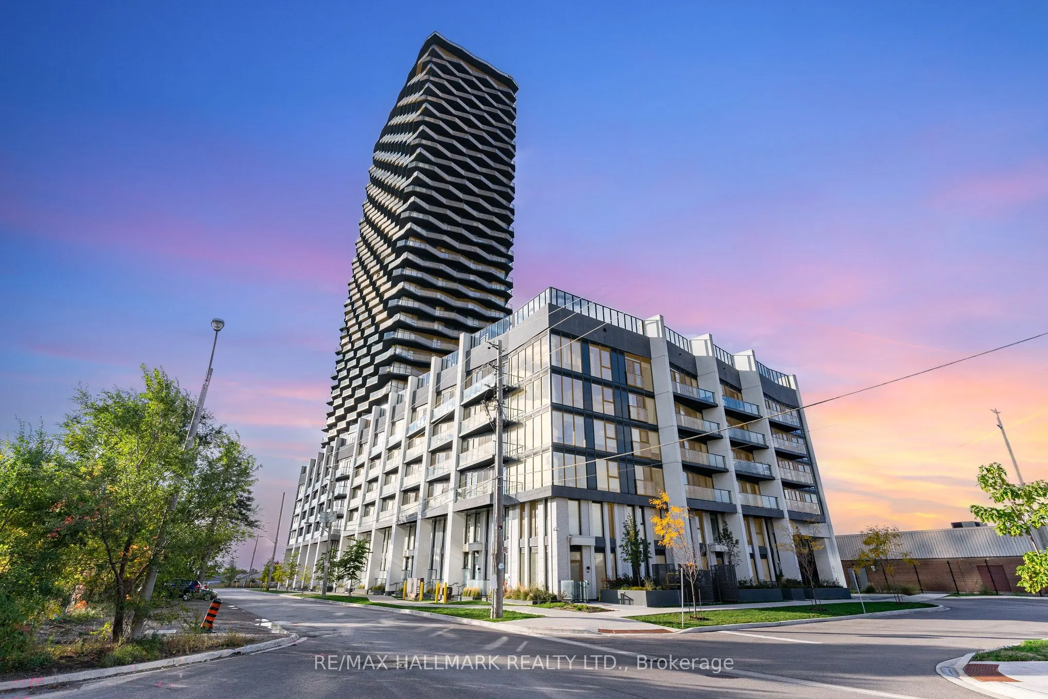 36 Zorra Street S, #1509