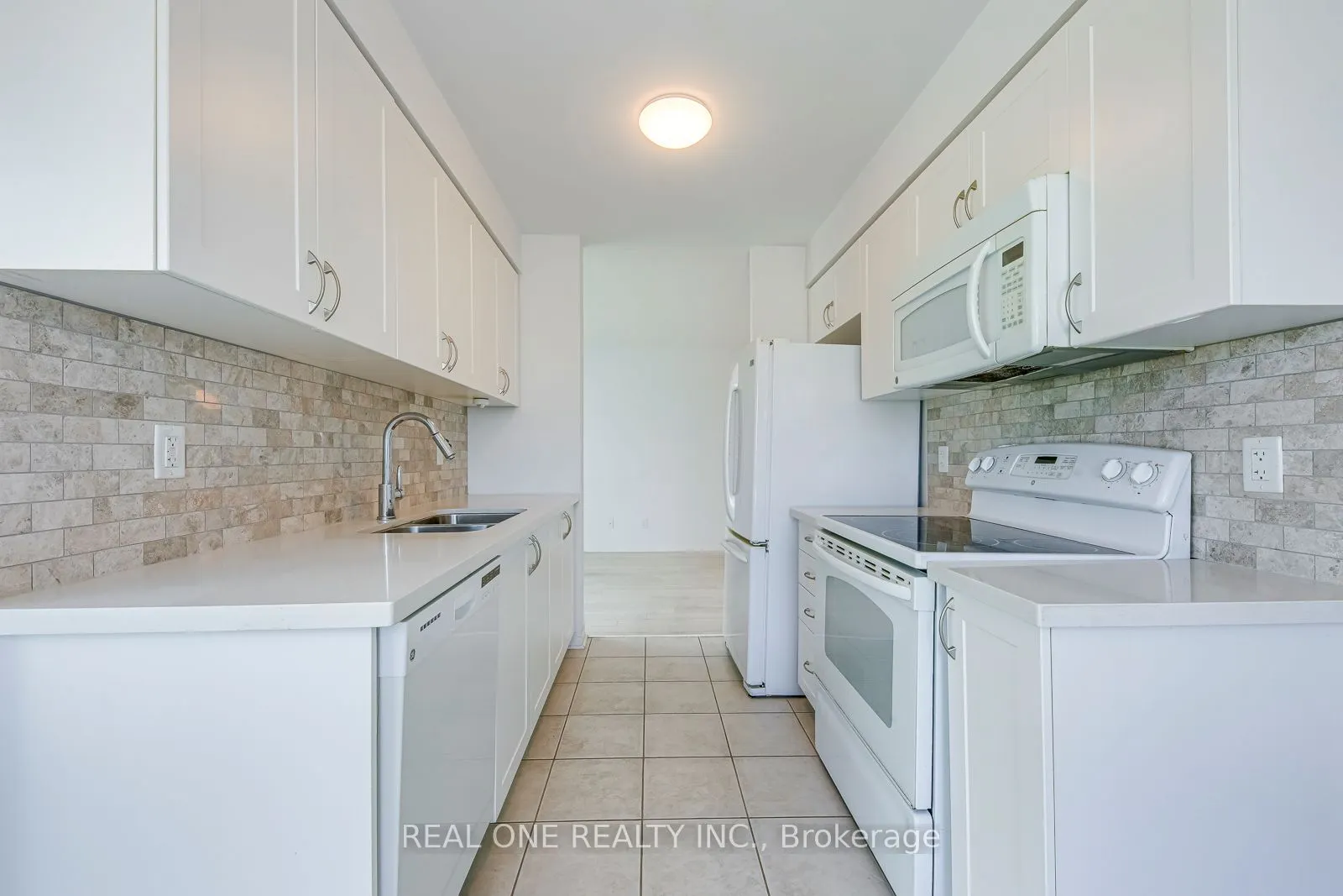 4900 Glen Erin Drive, #1003