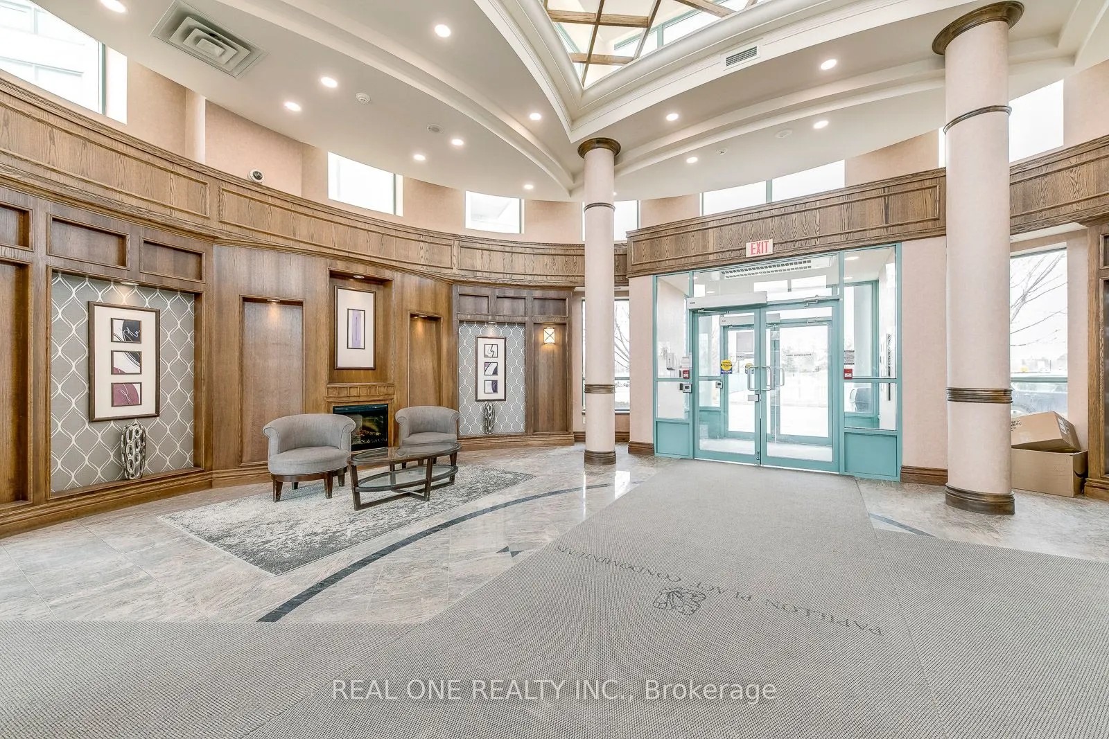 4900 Glen Erin Drive, #1003