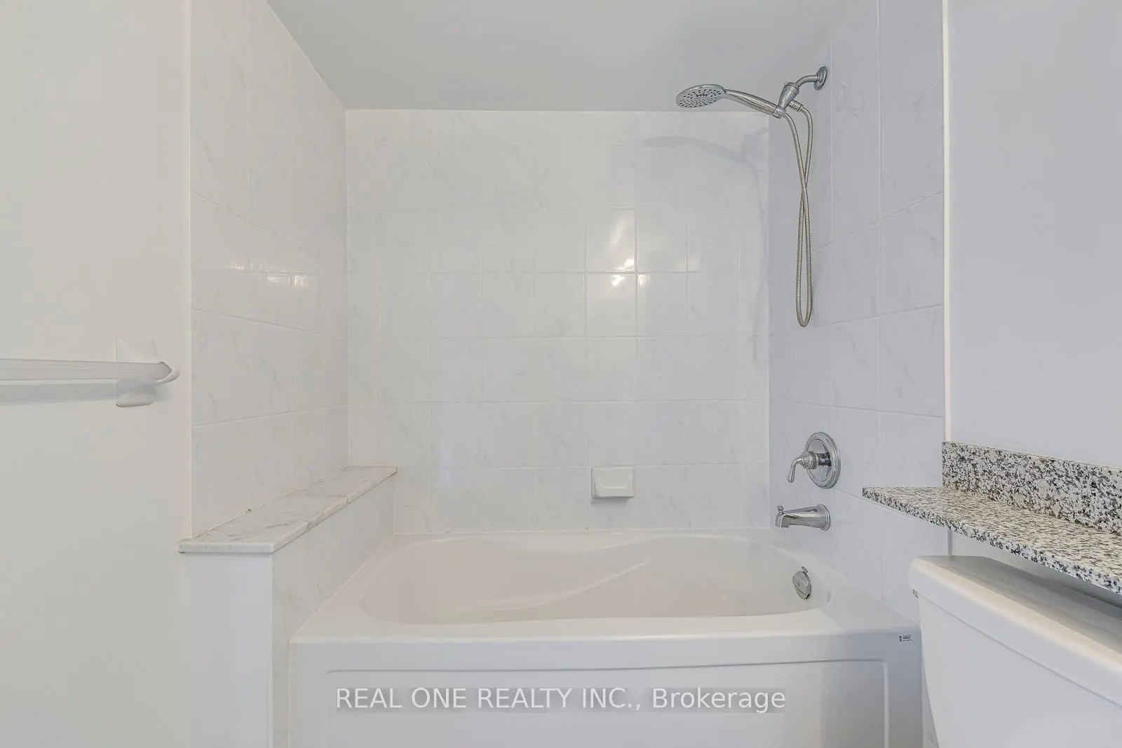 4900 Glen Erin Drive, #1003