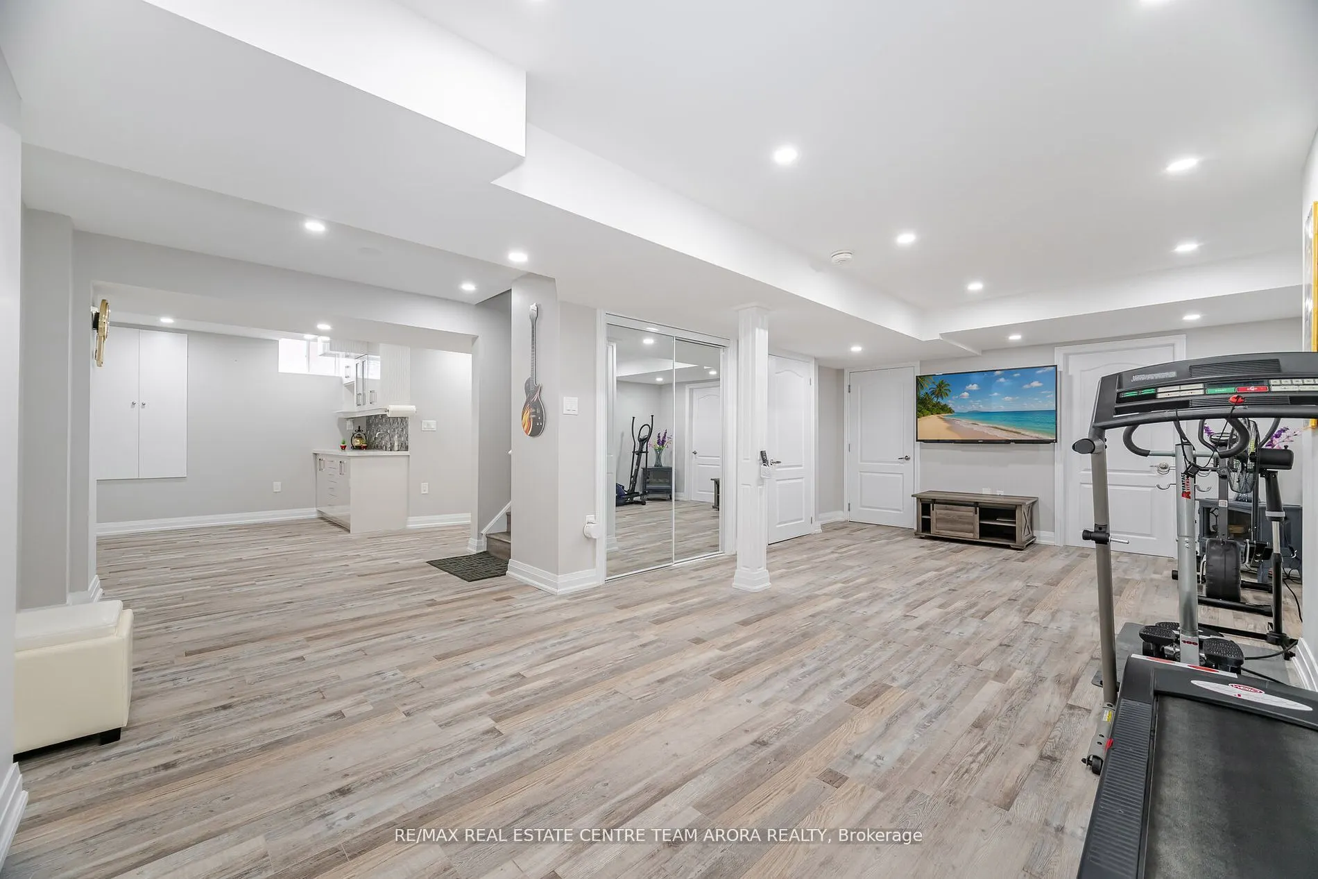 110 Lloyd Sanderson Drive