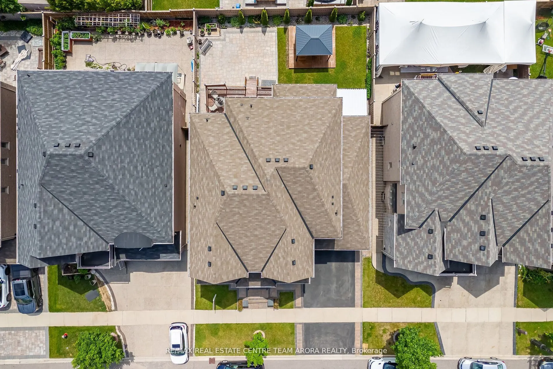 110 Lloyd Sanderson Drive