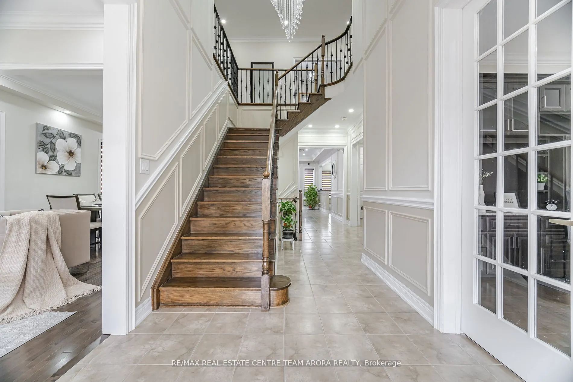 110 Lloyd Sanderson Drive