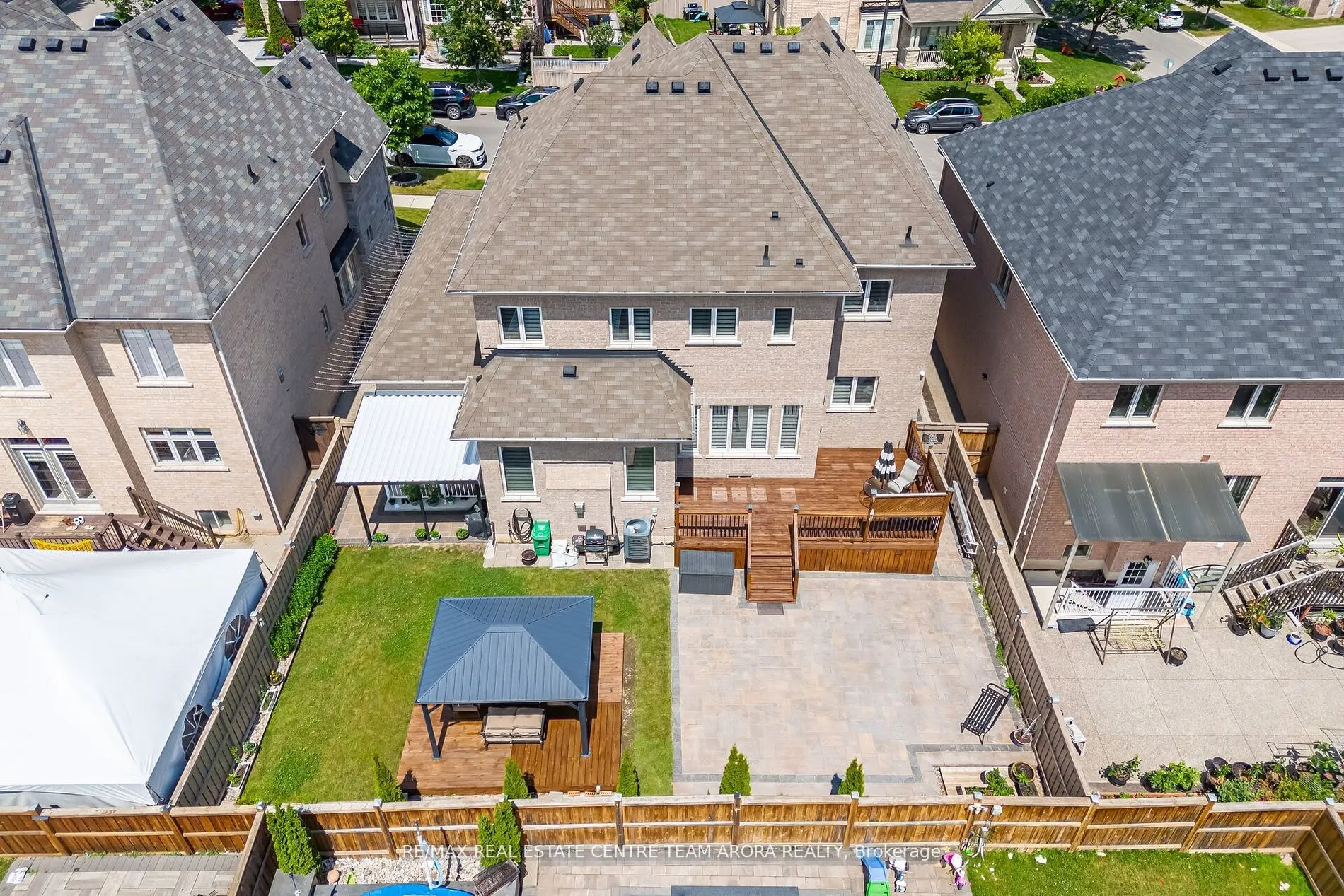 110 Lloyd Sanderson Drive