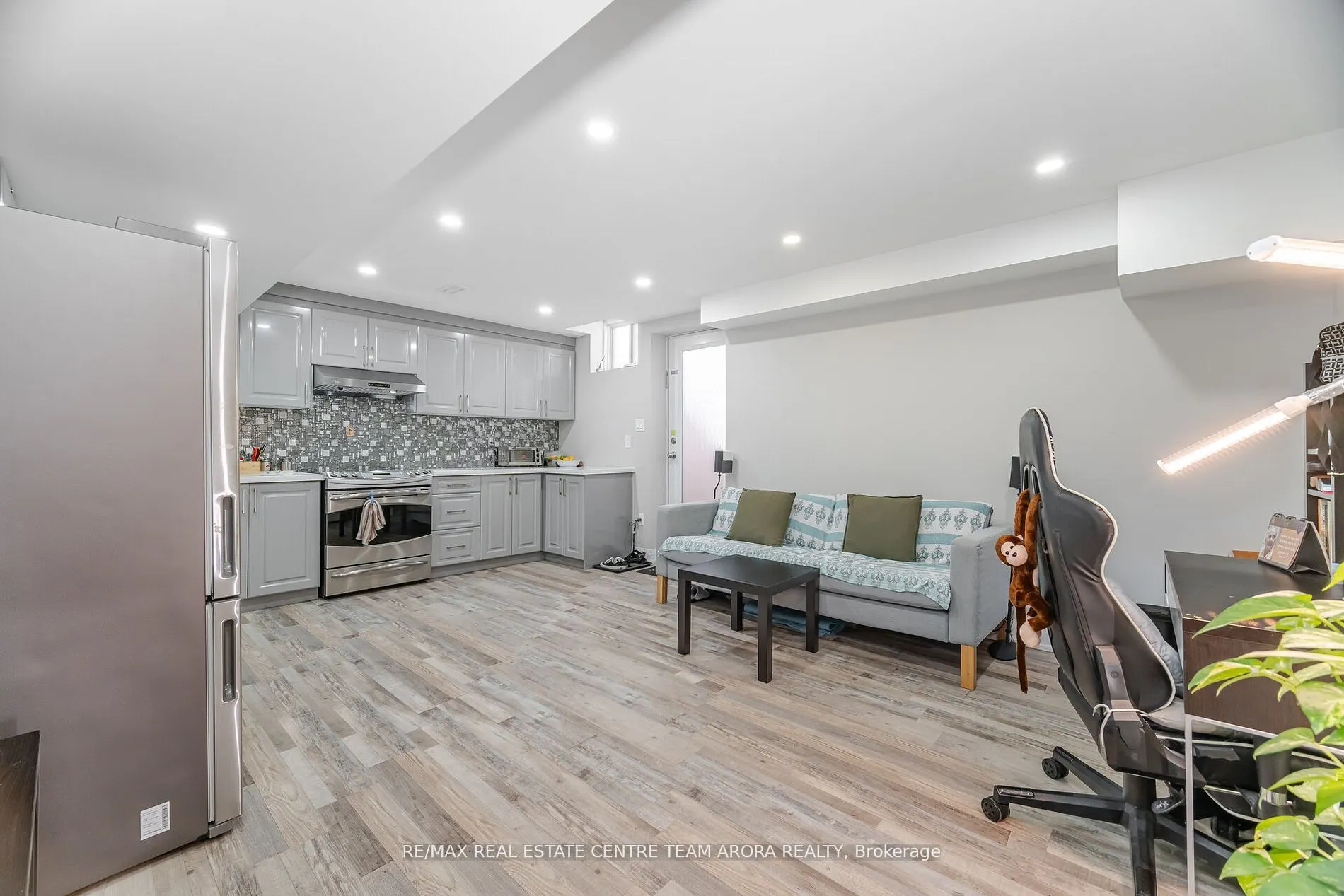 110 Lloyd Sanderson Drive