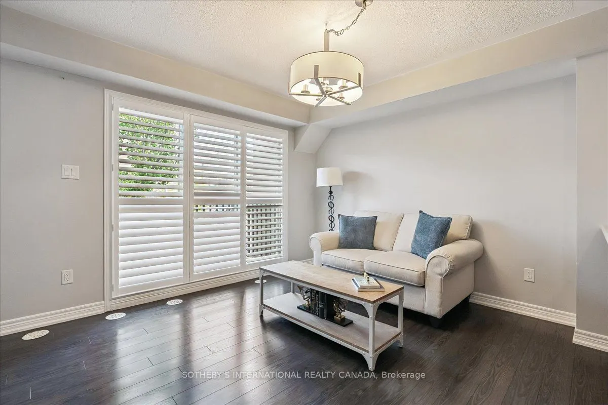 5625 Oscar Peterson Boulevard, #19