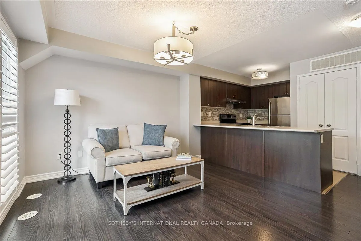 5625 Oscar Peterson Boulevard, #19