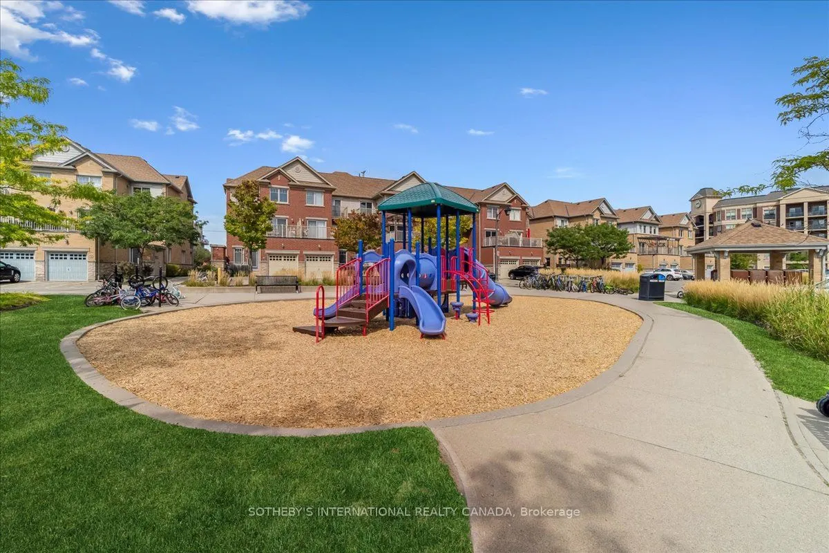 5625 Oscar Peterson Boulevard, #19