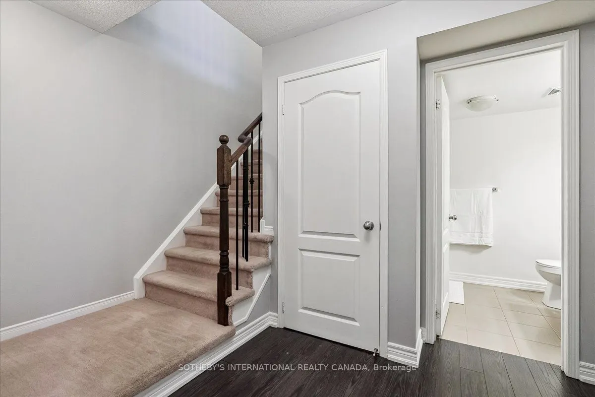 5625 Oscar Peterson Boulevard, #19